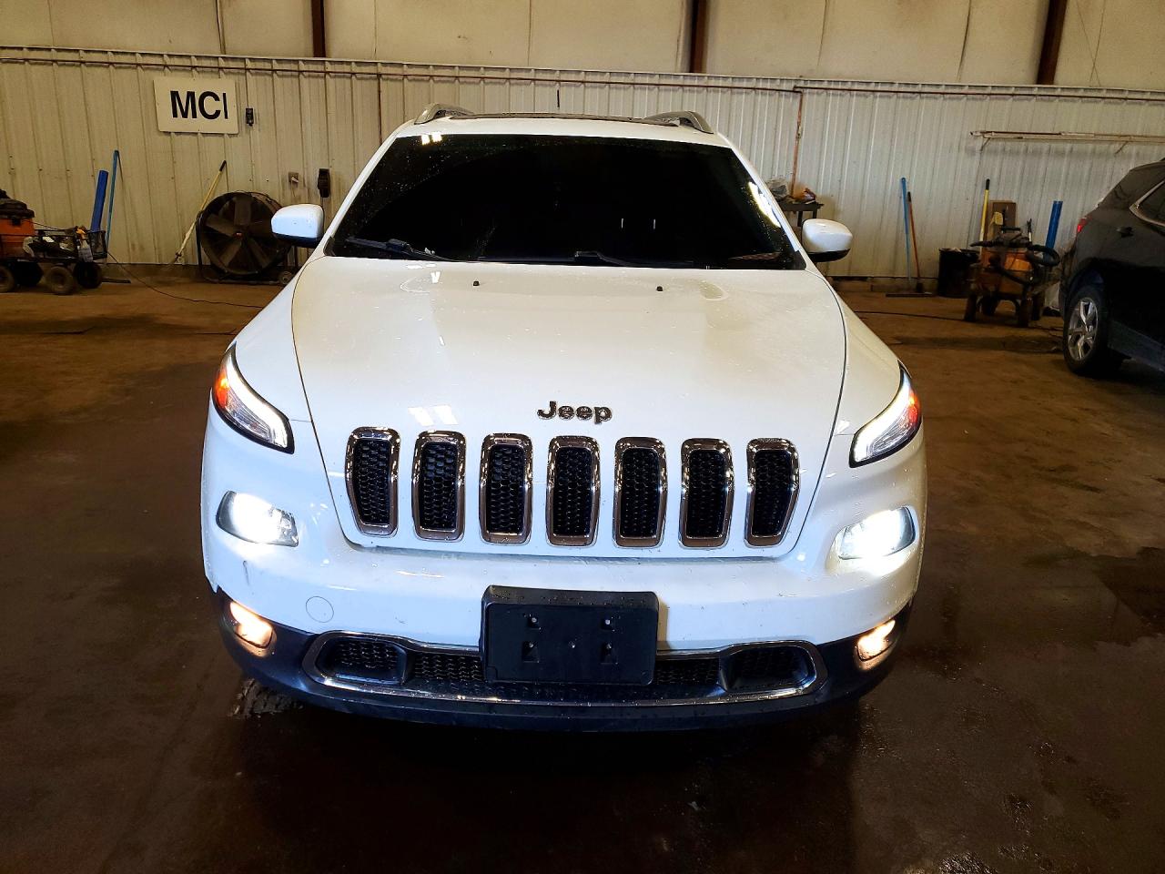 2014 Jeep Cherokee Limited White vin: 1C4PJMDS0EW193494