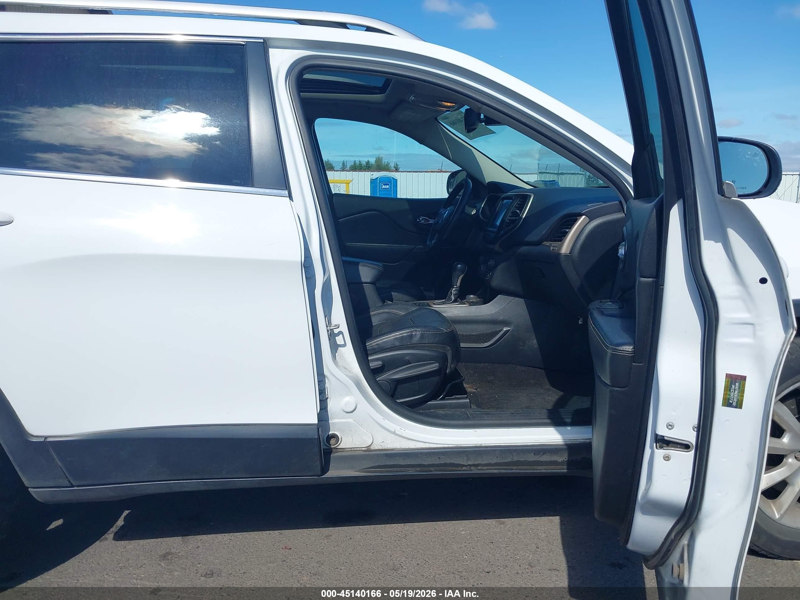 2014 Jeep Cherokee Limited White vin: 1C4PJMDS0EW256917