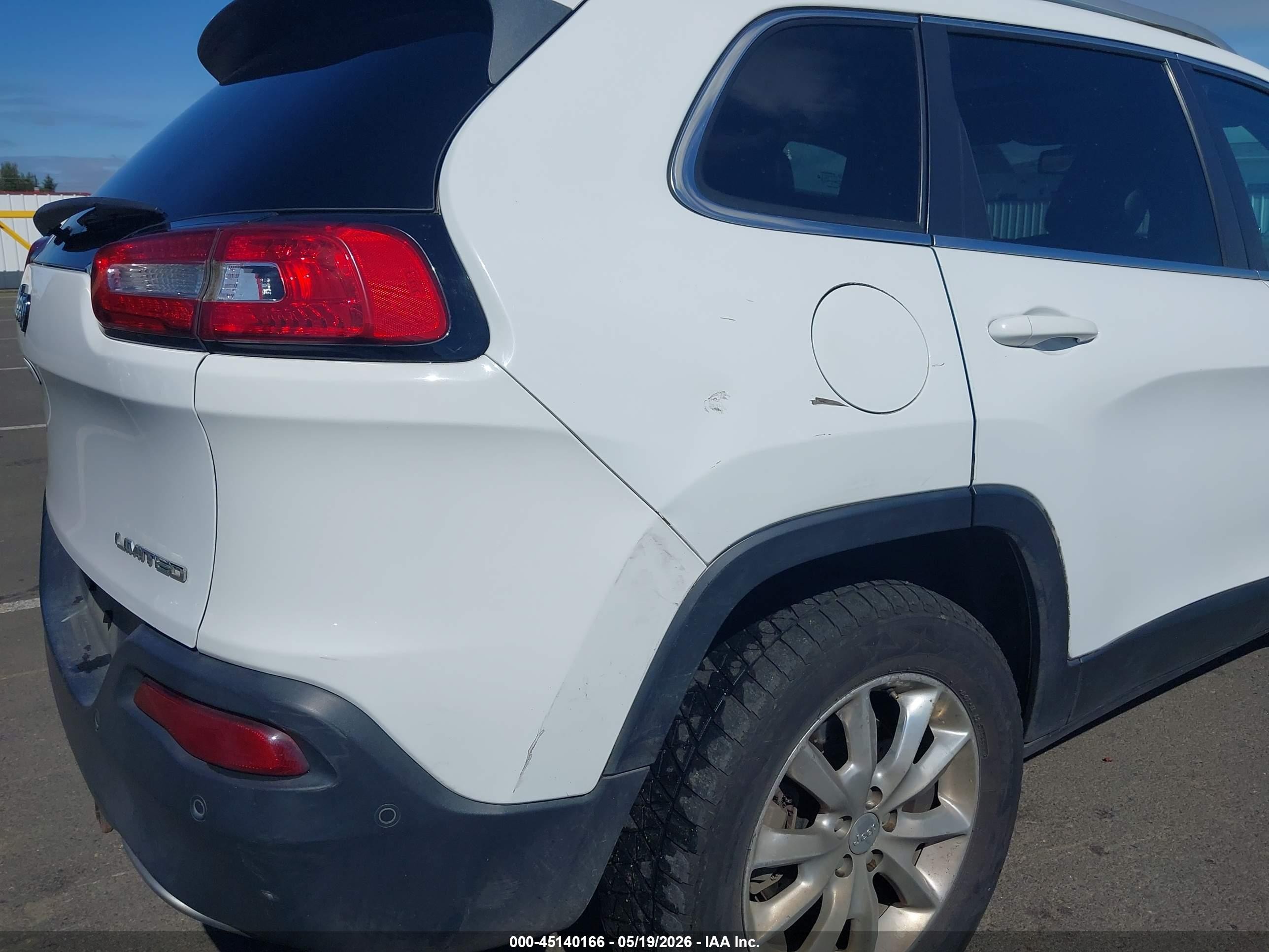 2014 Jeep Cherokee Limited White vin: 1C4PJMDS0EW256917