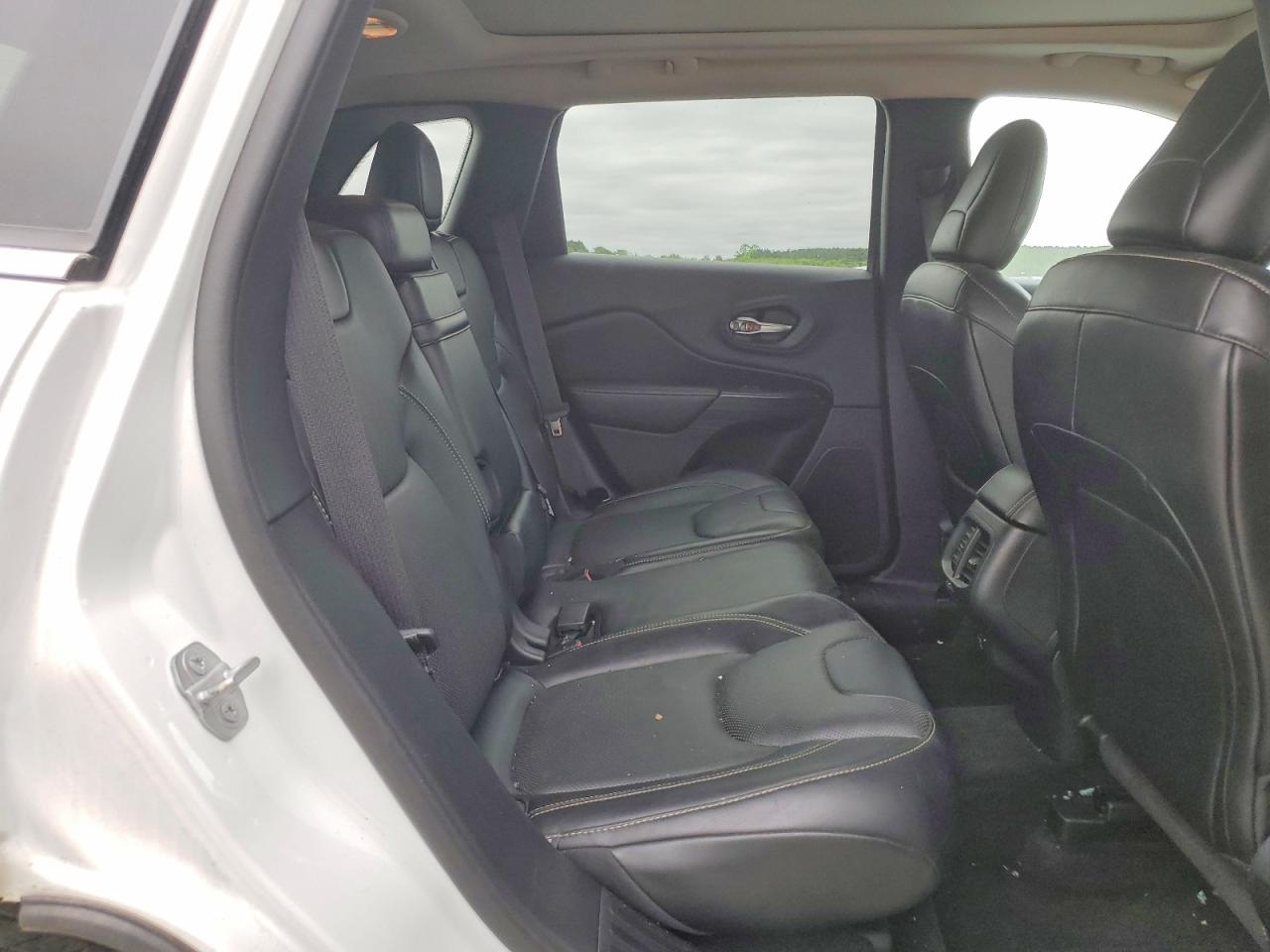 2014 Jeep Cherokee Limited Белый vin: 1C4PJMDS0EW320096