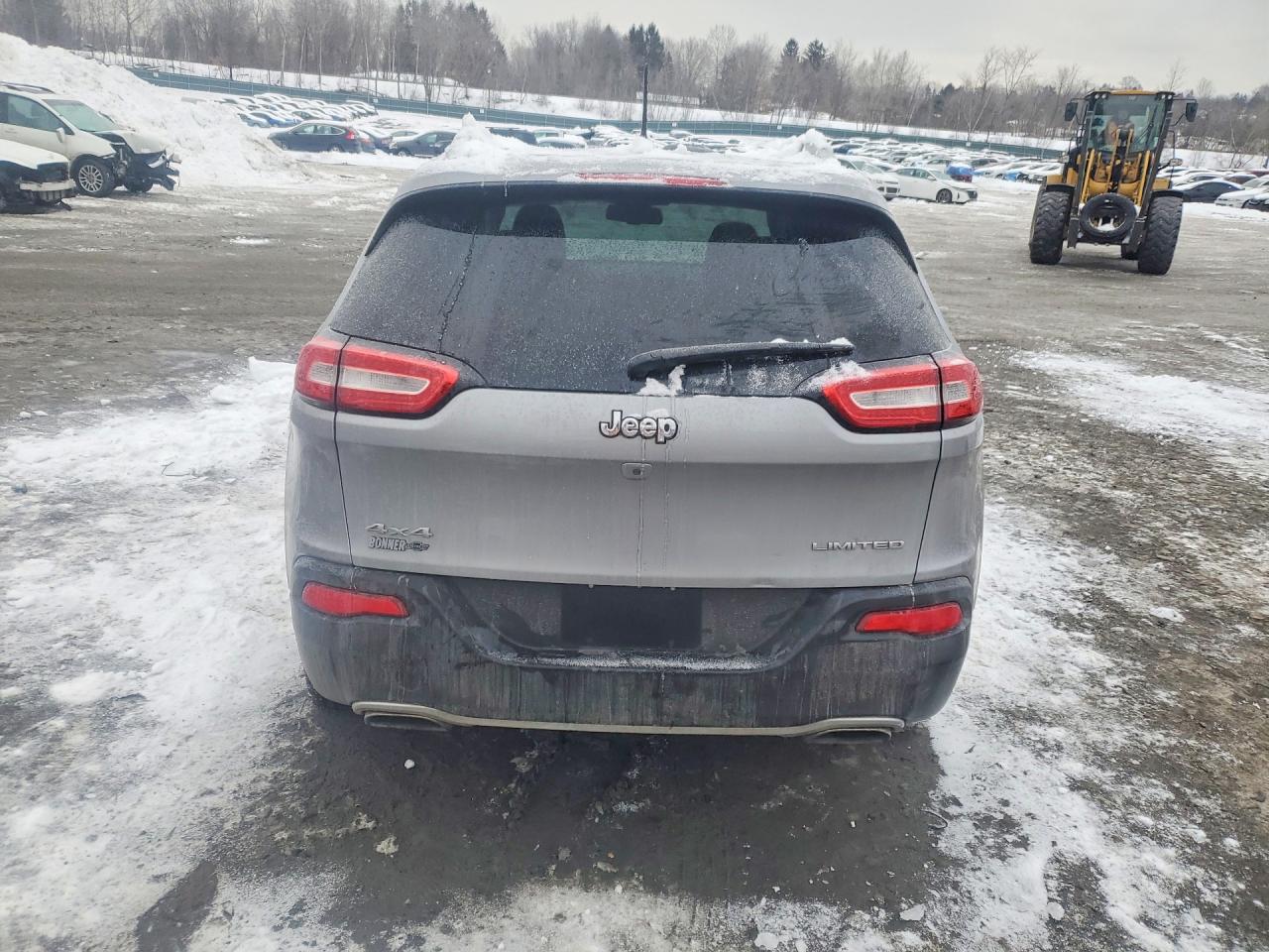 2015 Jeep Cherokee Limited Серебряный vin: 1C4PJMDS0FW512927