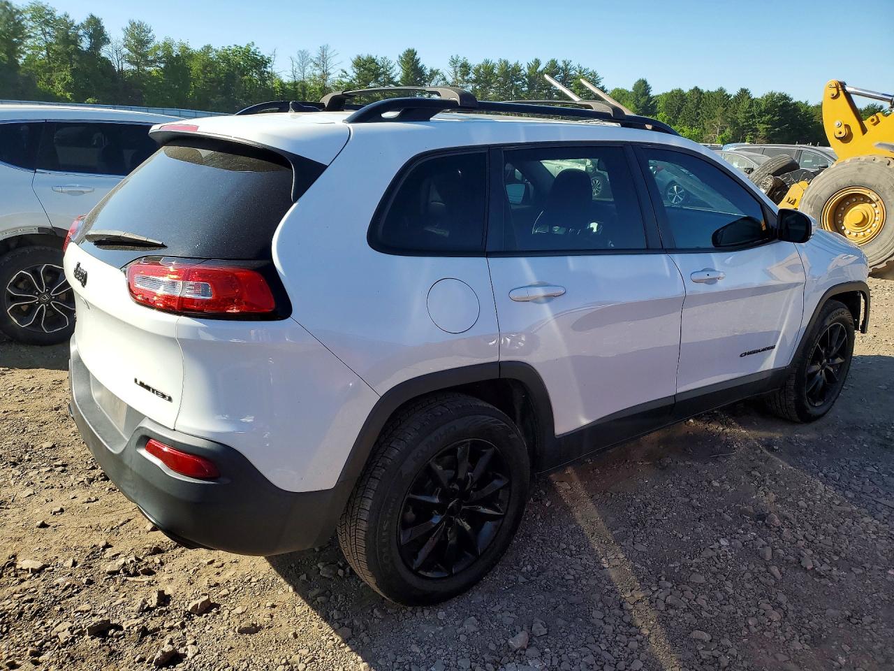 2015 Jeep Cherokee Limited White vin: 1C4PJMDS0FW682222