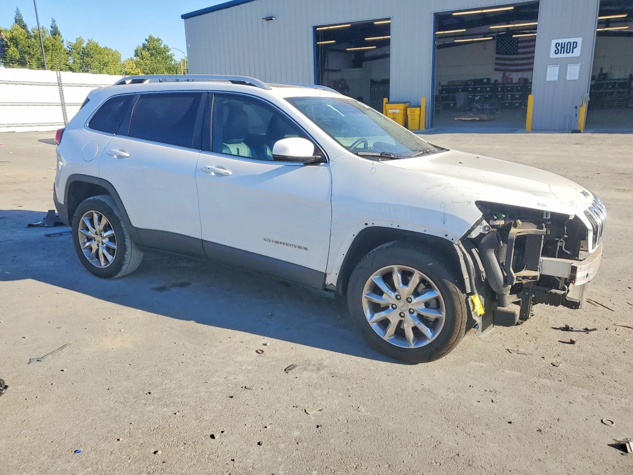 2014 Jeep Cherokee Limited White vin: 1C4PJMDS1EW236658
