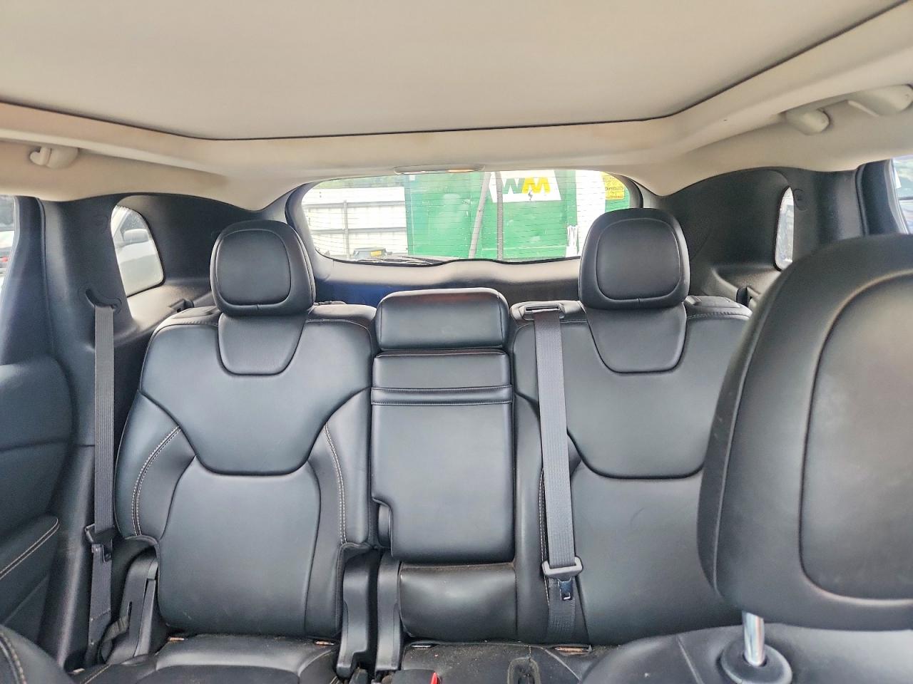 2015 Jeep Cherokee Limited White vin: 1C4PJMDS1FW646667