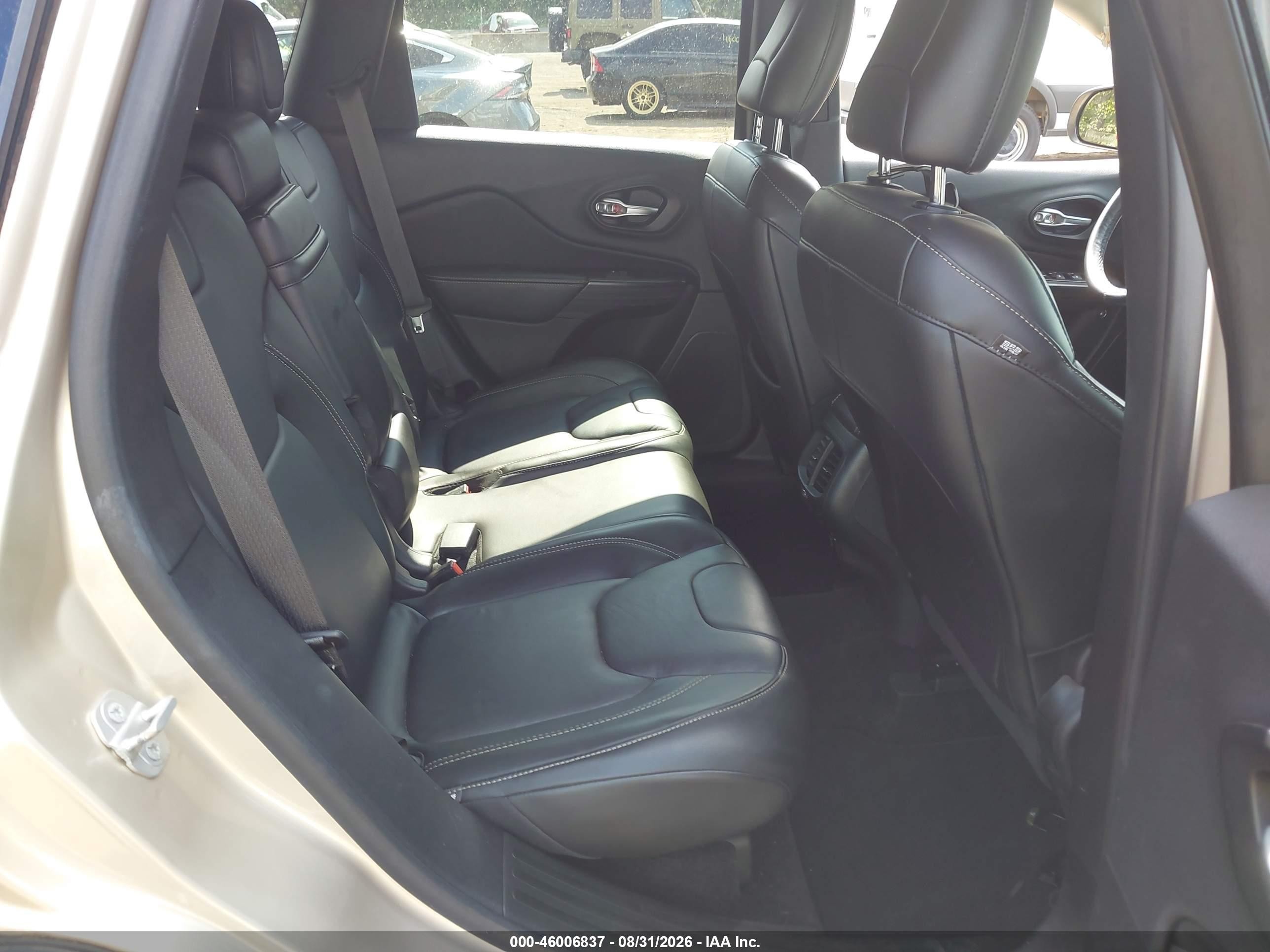 2015 Jeep Cherokee Limited Gold vin: 1C4PJMDS1FW675859