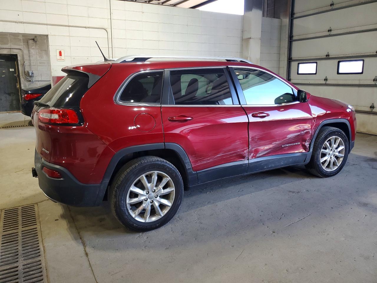 2014 Jeep Cherokee Limited Burgundy vin: 1C4PJMDS2EW182674