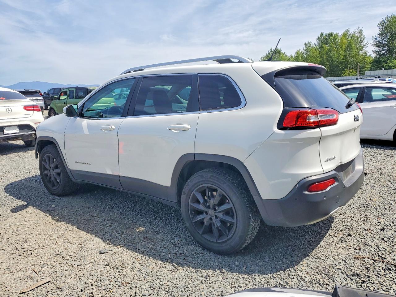 2014 Jeep Cherokee Limited White vin: 1C4PJMDS2EW191732