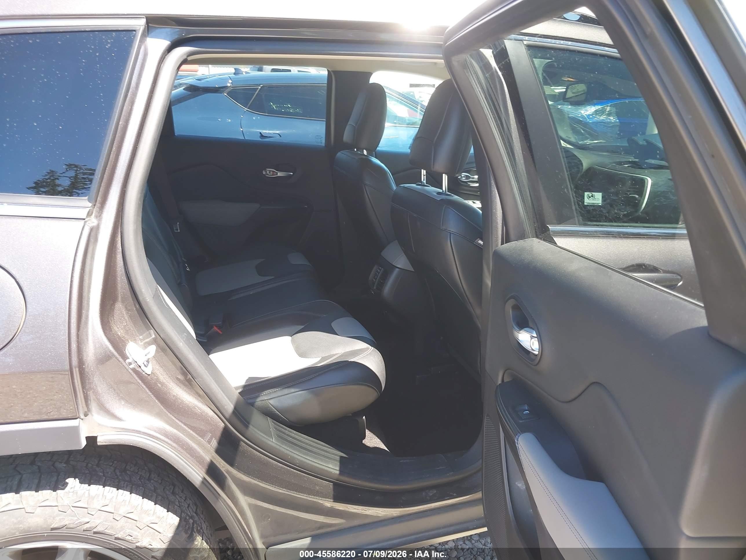 2014 Jeep Cherokee Limited Gray vin: 1C4PJMDS2EW242694