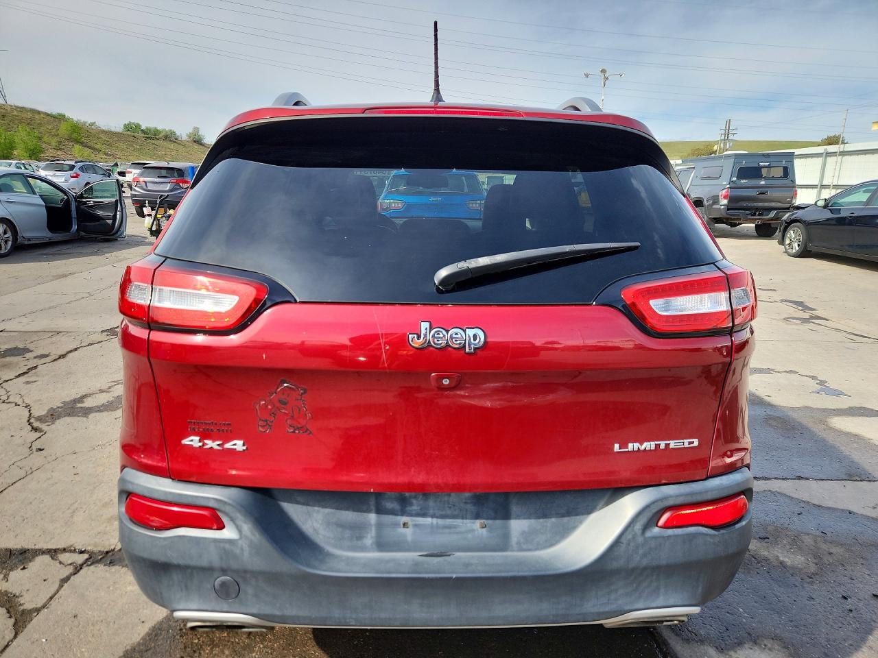 2015 Jeep Cherokee Limited Red vin: 1C4PJMDS2FW500875