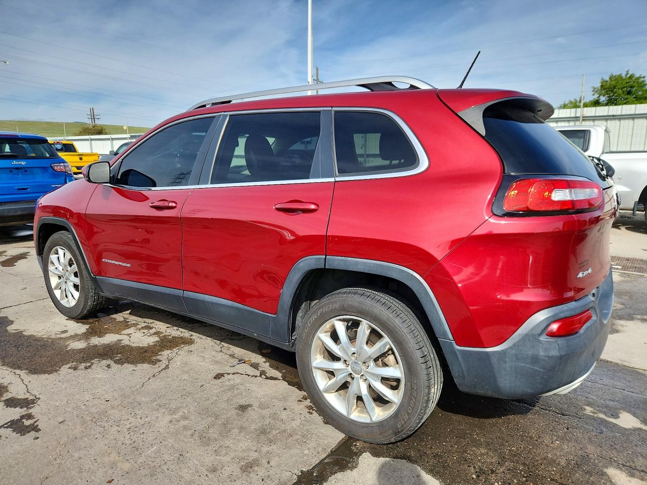 2015 Jeep Cherokee Limited Red vin: 1C4PJMDS2FW500875