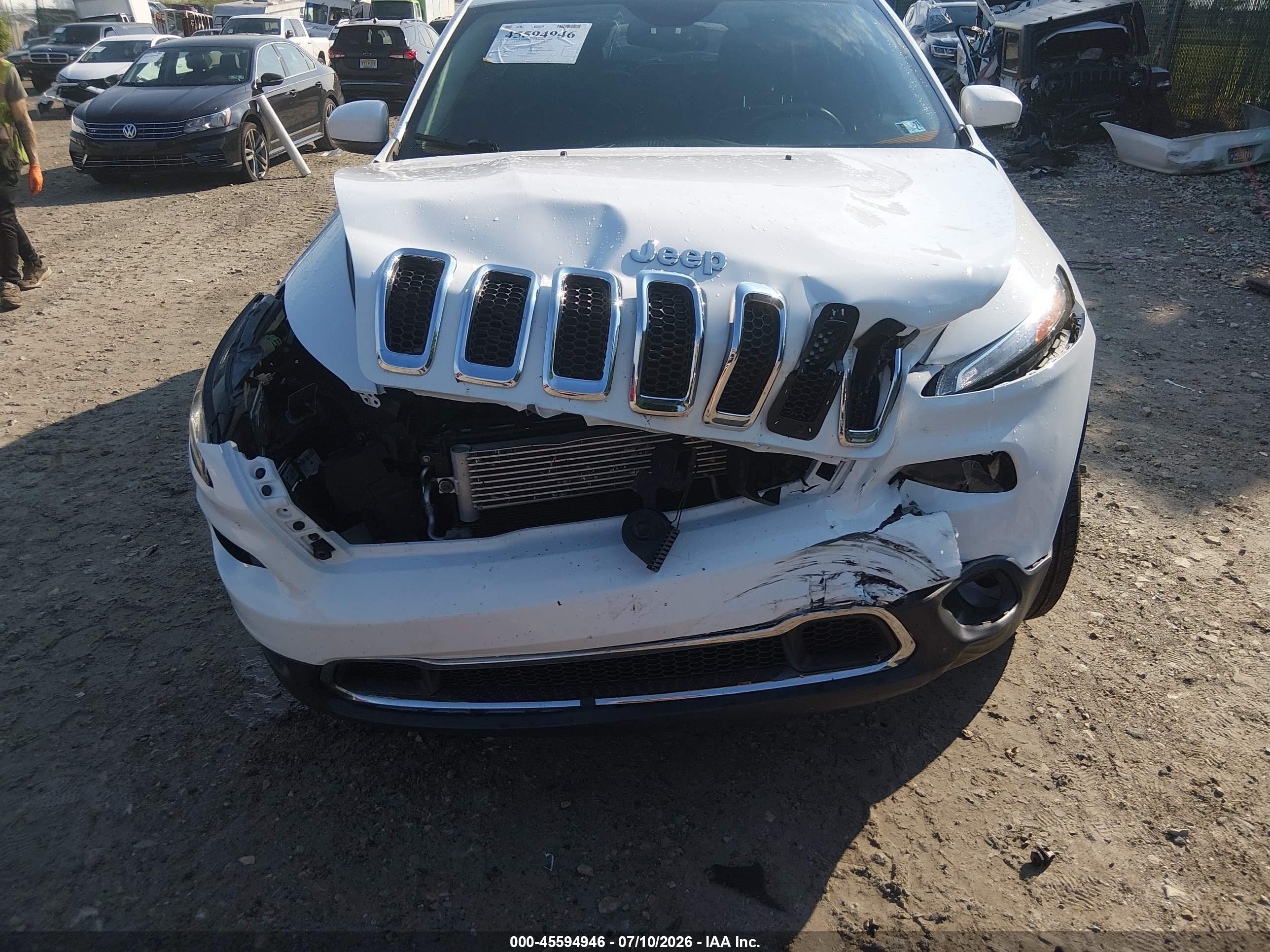 2015 Jeep Cherokee Limited White vin: 1C4PJMDS2FW502433
