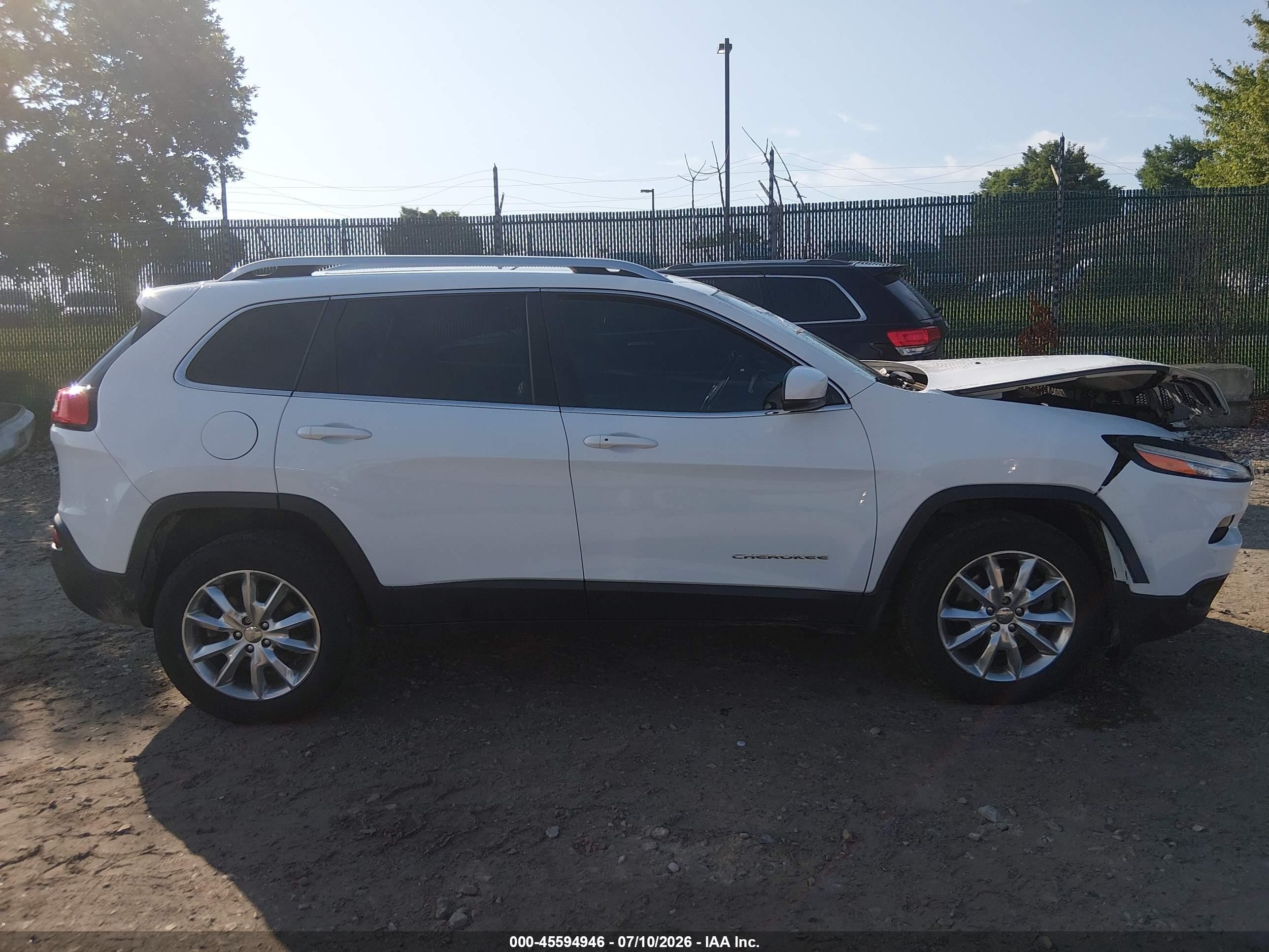 2015 Jeep Cherokee Limited White vin: 1C4PJMDS2FW502433