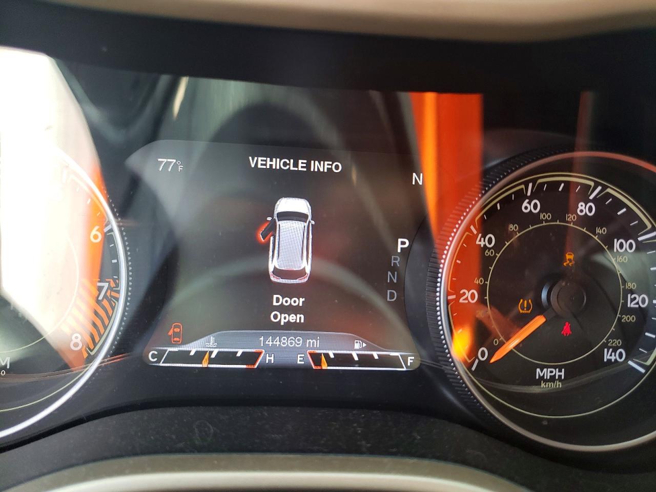 2015 Jeep Cherokee Limited Silver vin: 1C4PJMDS2FW582218