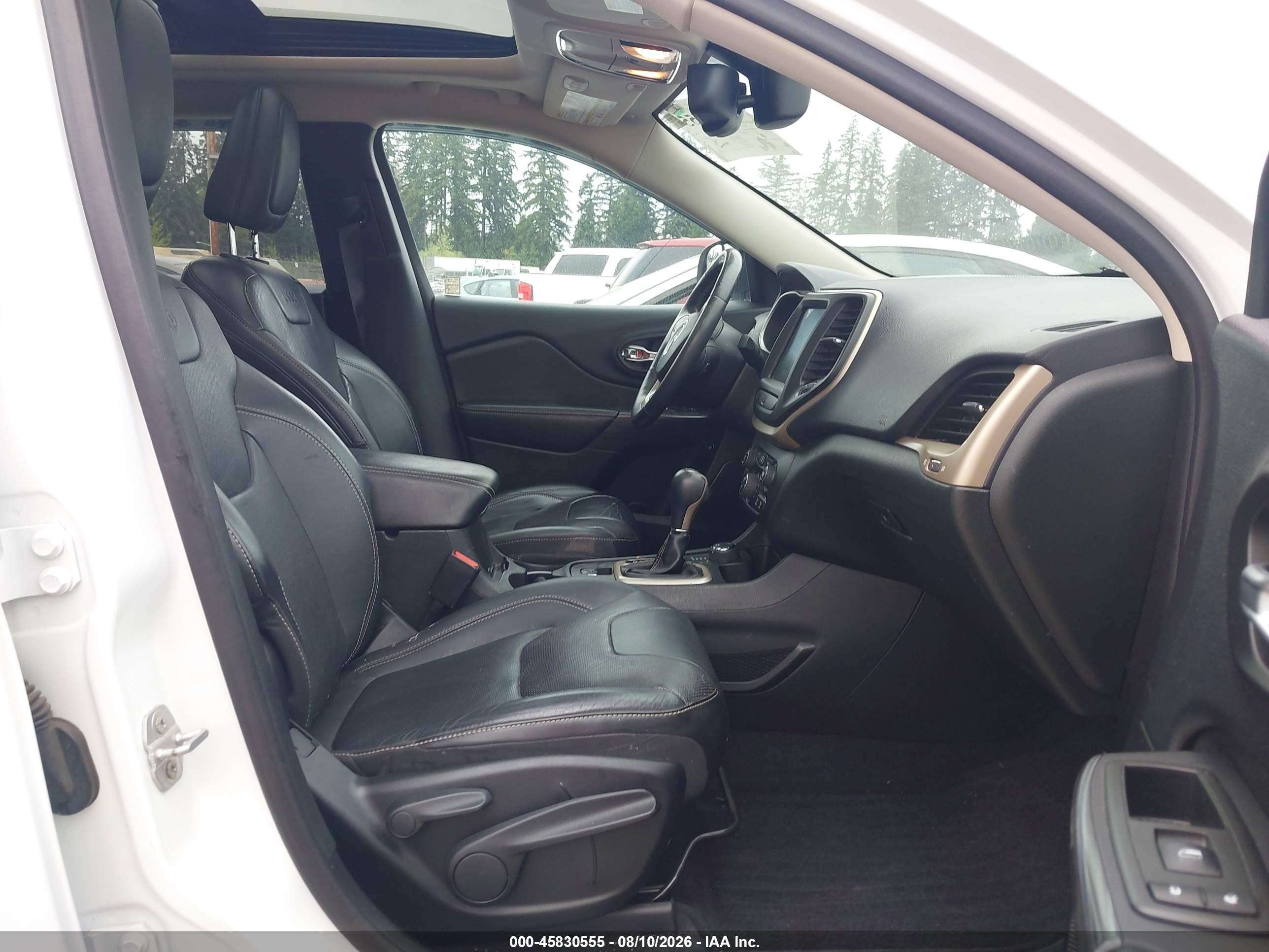 2015 Jeep Cherokee Limited White vin: 1C4PJMDS2FW648041