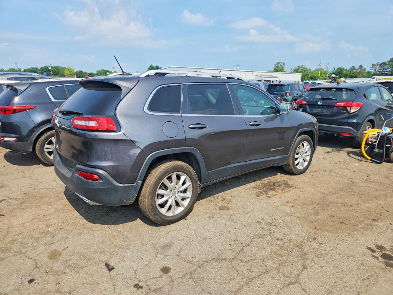 2015 Jeep Cherokee Limited Черный vin: 1C4PJMDS2FW654079