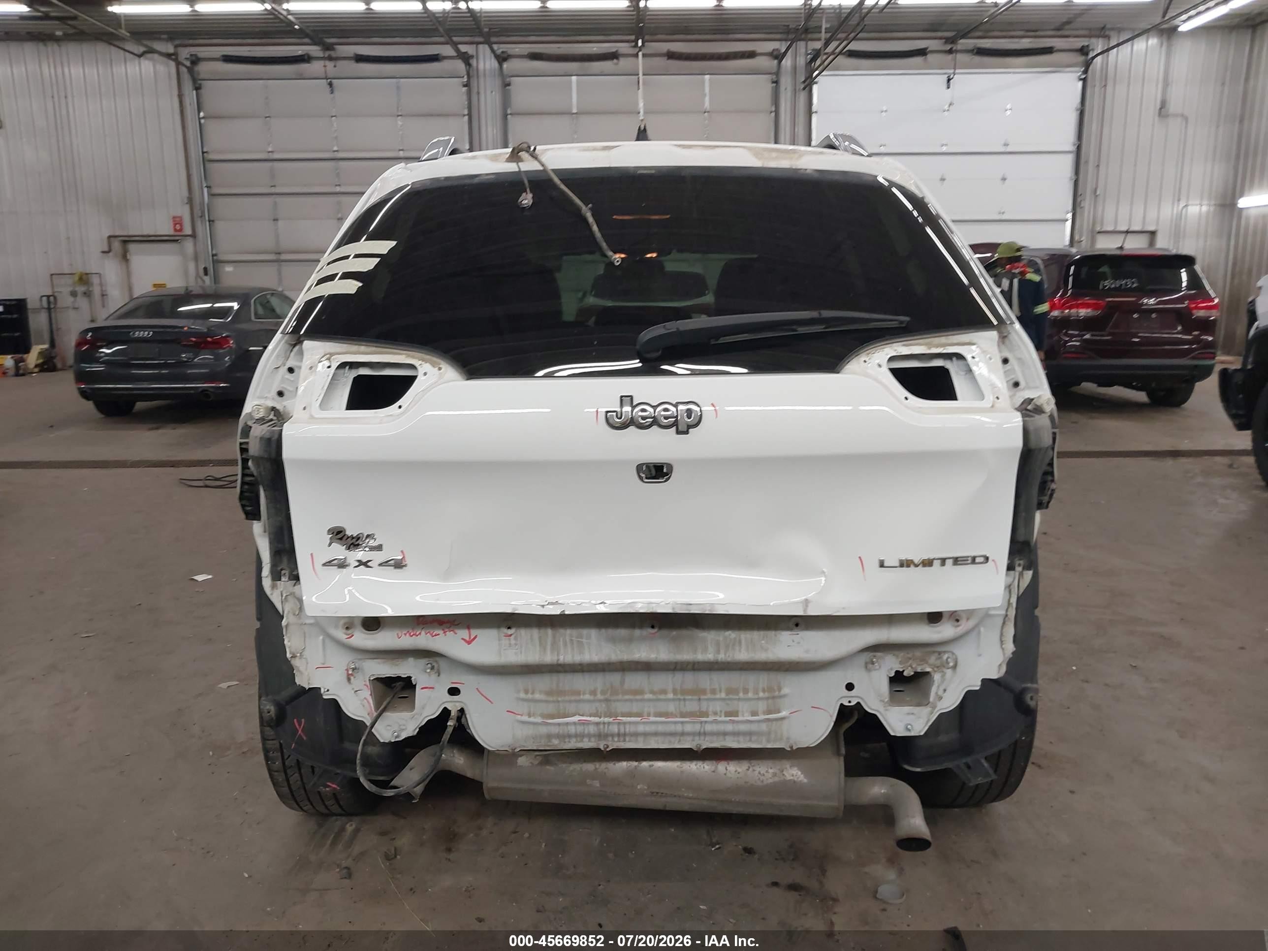 2015 Jeep Cherokee Limited White vin: 1C4PJMDS2FW688247