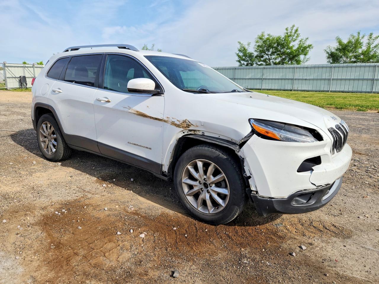 2015 Jeep Cherokee Limited White vin: 1C4PJMDS2FW729167
