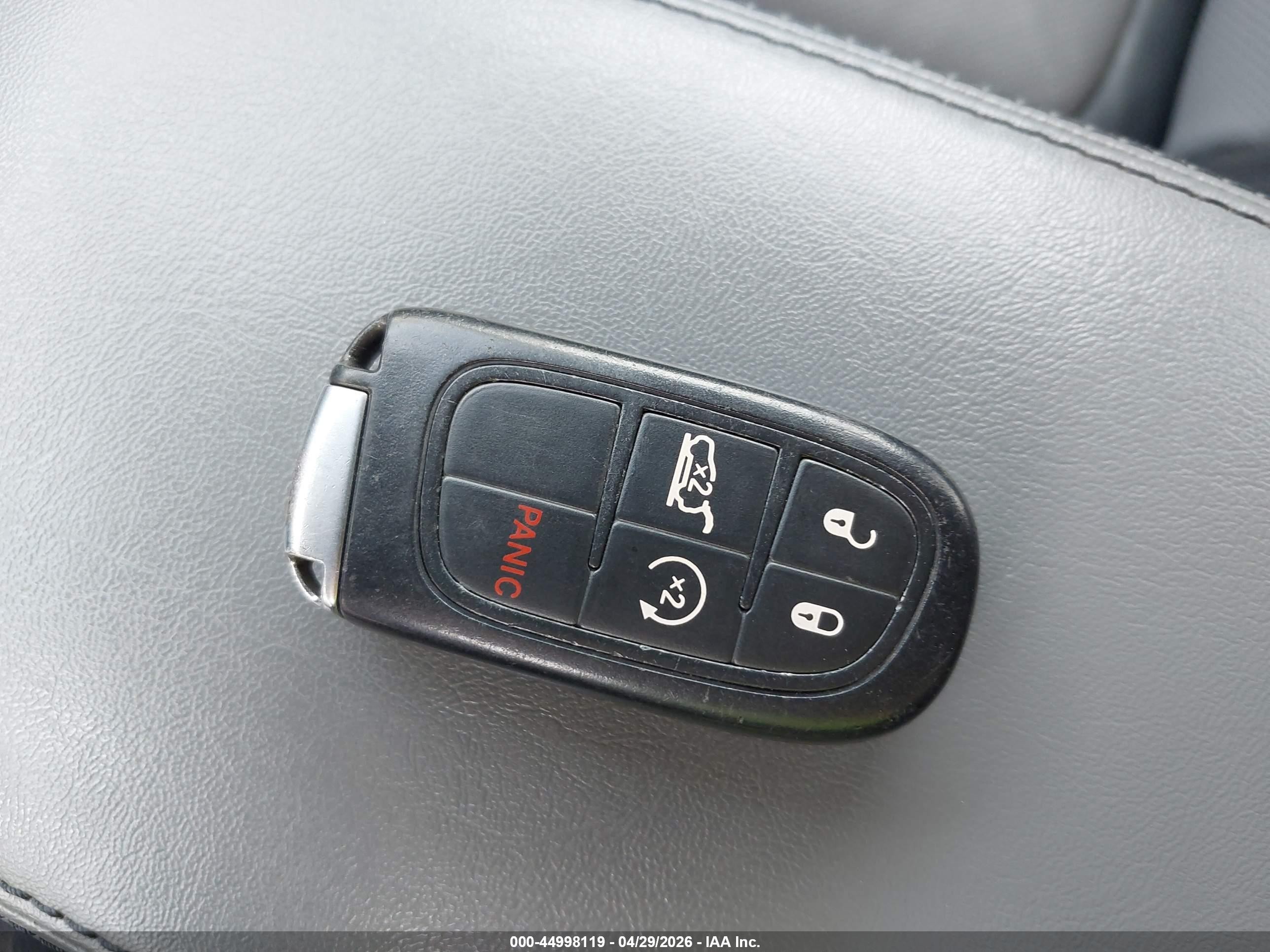 2014 Jeep Cherokee Limited Синий vin: 1C4PJMDS3EW227993