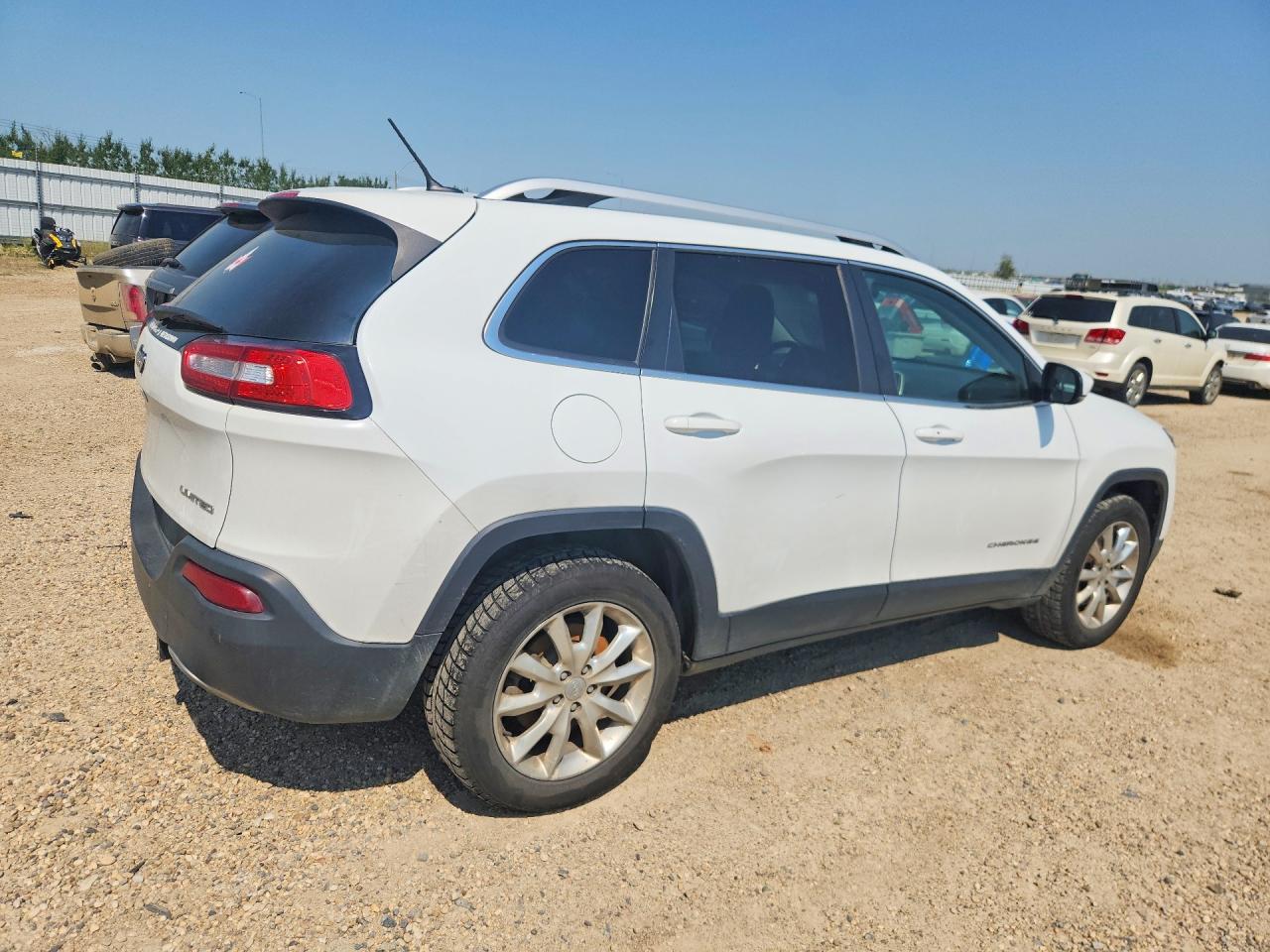 2014 Jeep Cherokee Limited White vin: 1C4PJMDS3EW262632