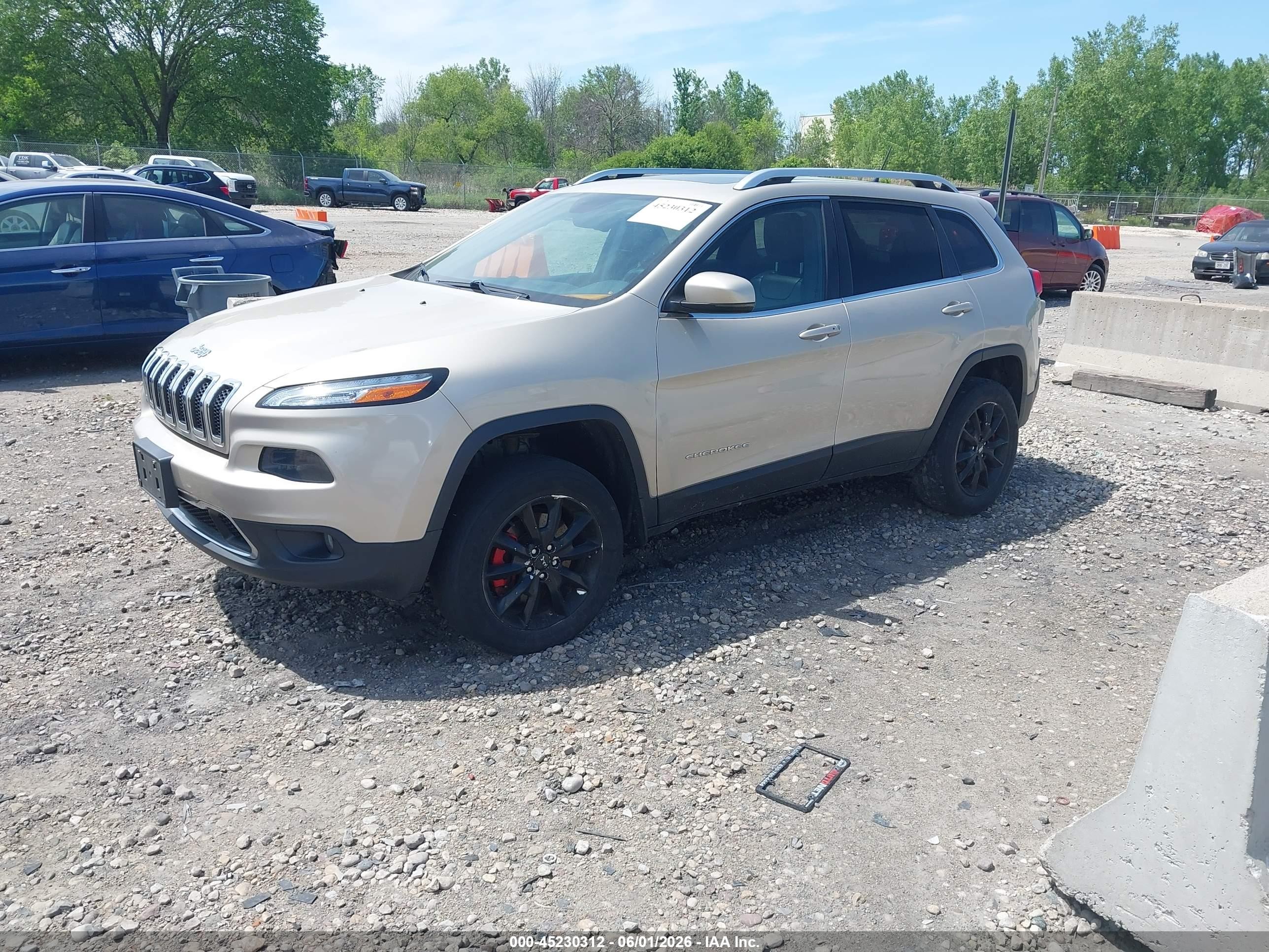 2015 Jeep Cherokee Limited Gold vin: 1C4PJMDS3FW558297