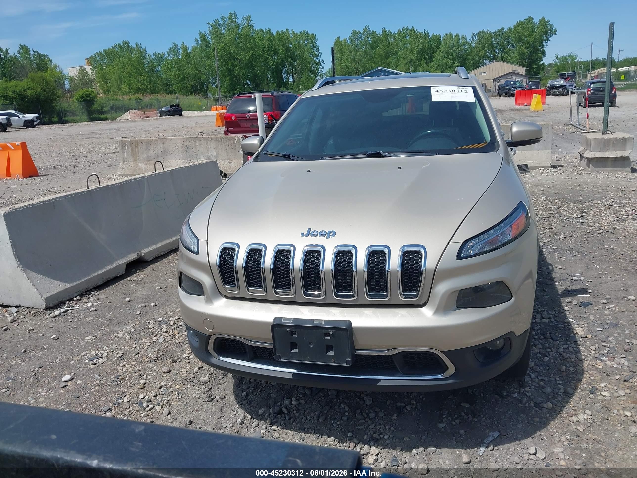 2015 Jeep Cherokee Limited Gold vin: 1C4PJMDS3FW558297