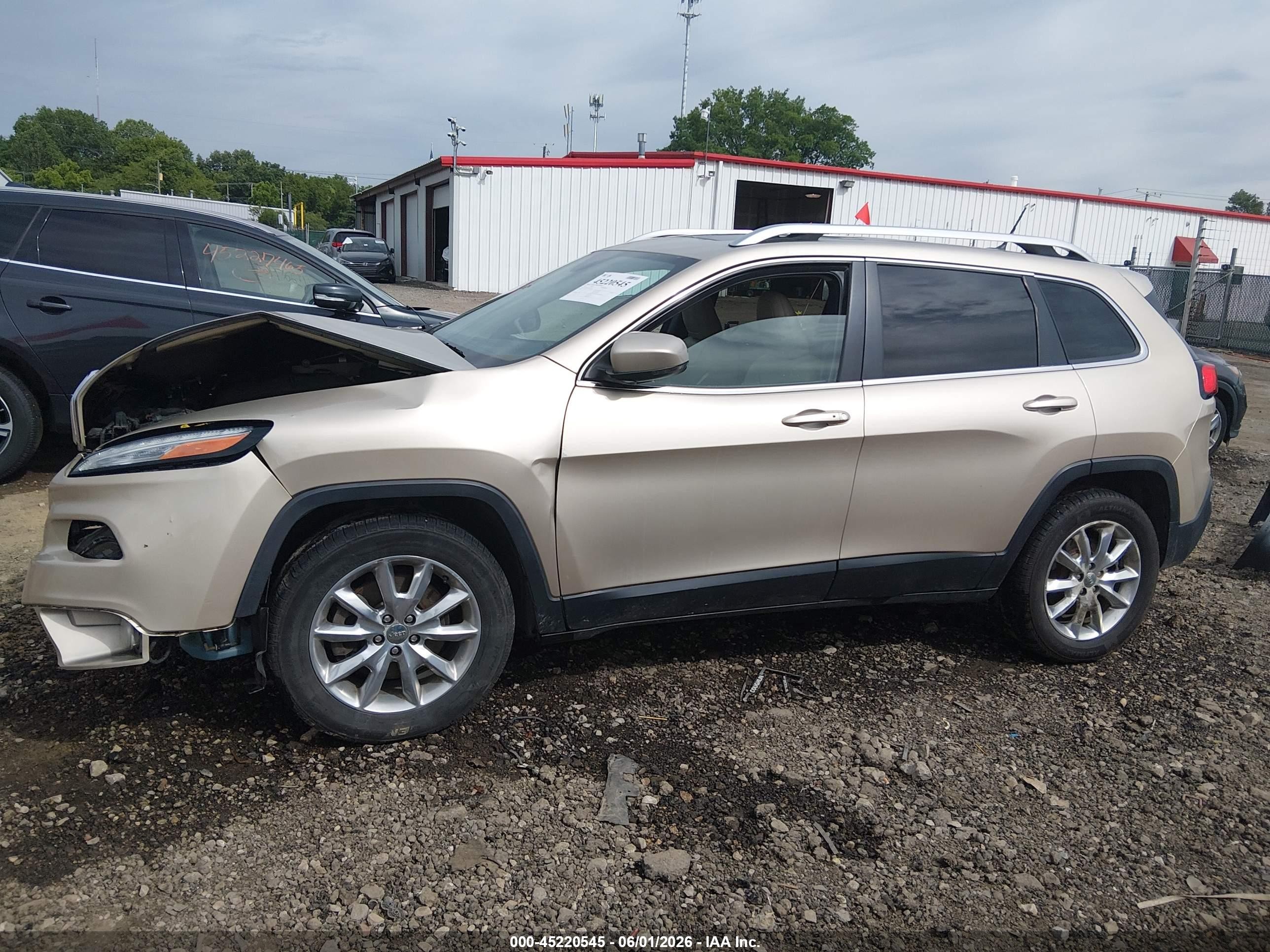 2015 Jeep Cherokee Limited Gold vin: 1C4PJMDS3FW646878