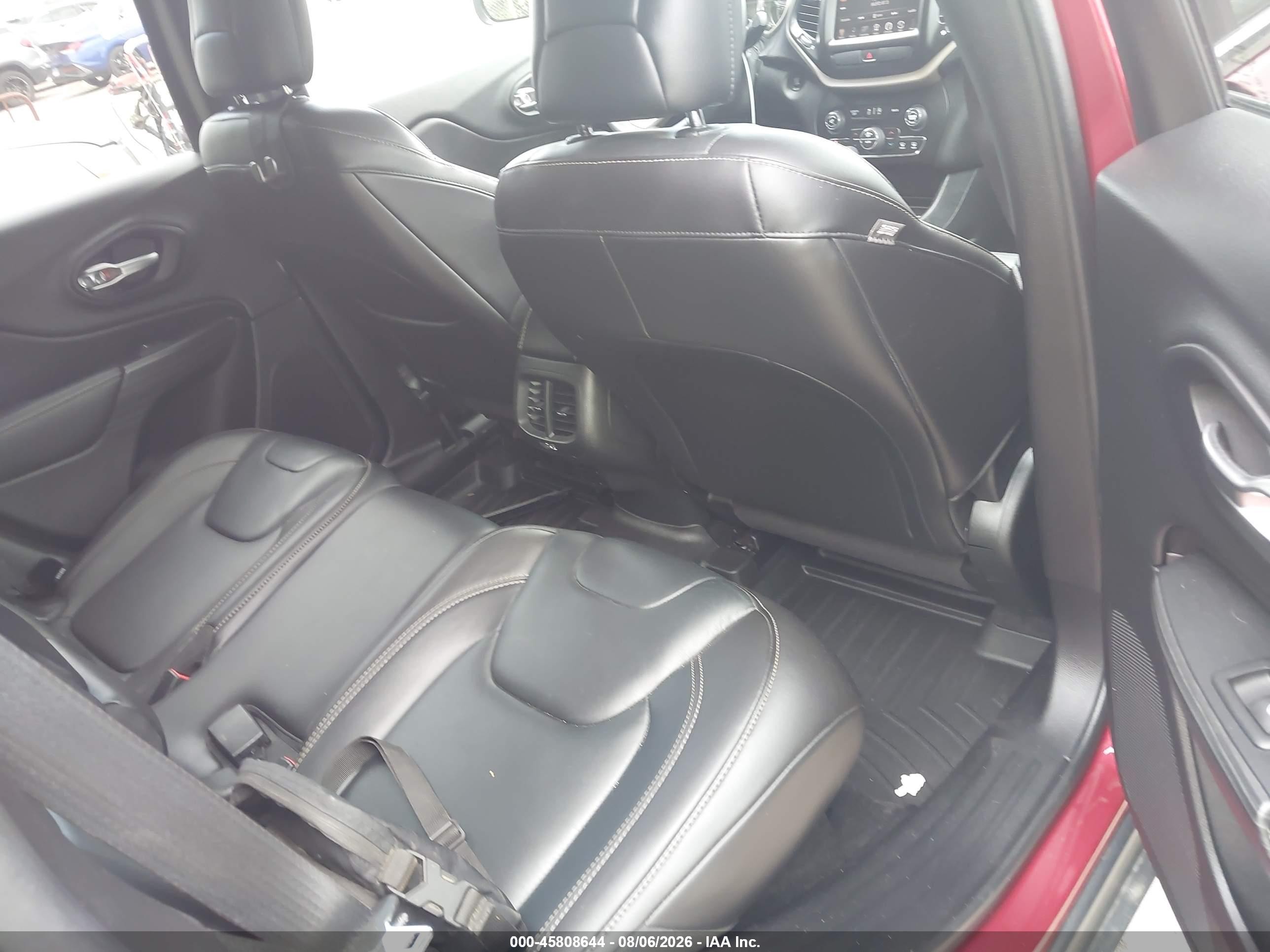 2015 Jeep Cherokee Limited Red vin: 1C4PJMDS3FW735396