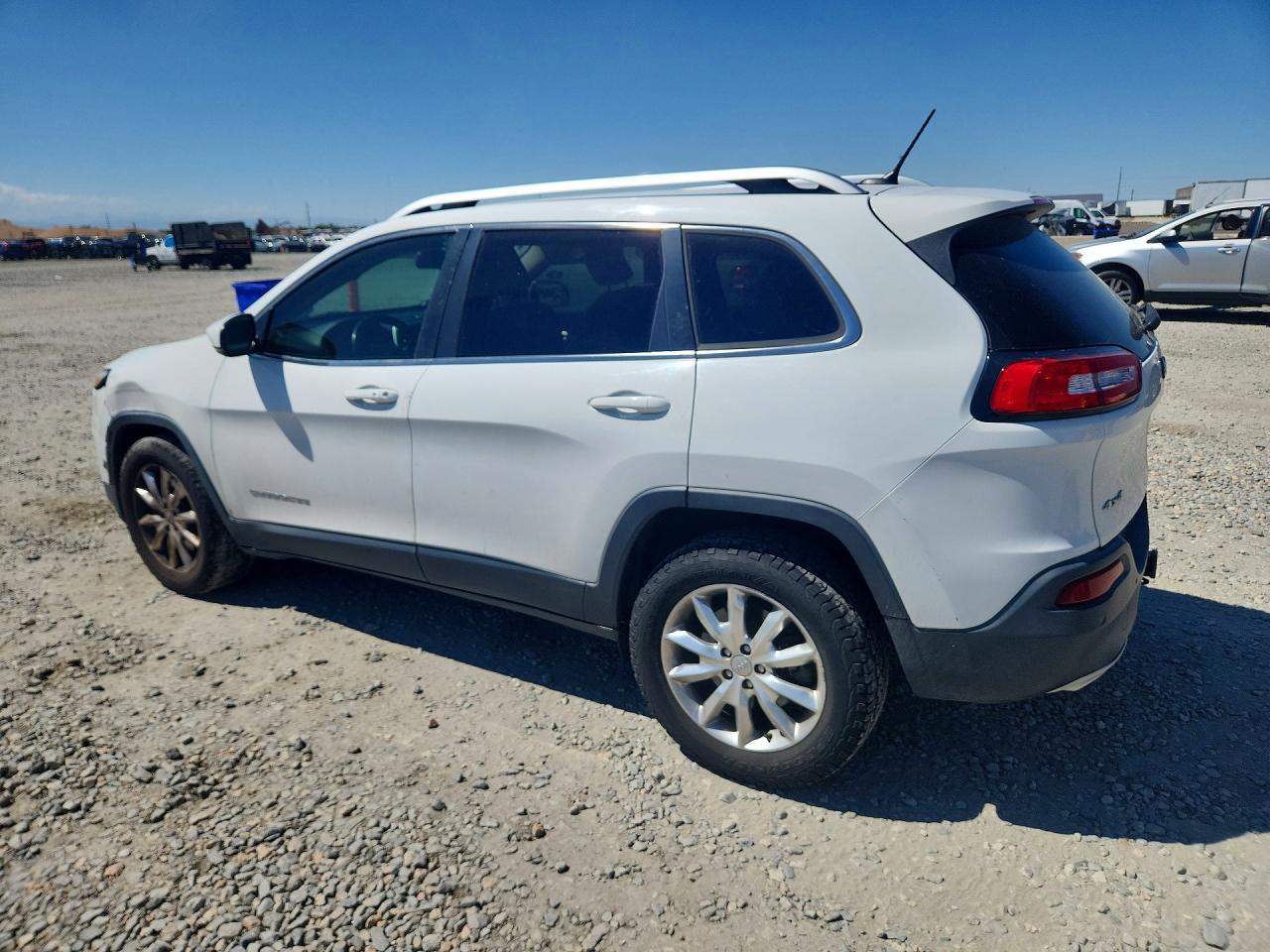 2015 Jeep Cherokee Limited White vin: 1C4PJMDS3FW752375