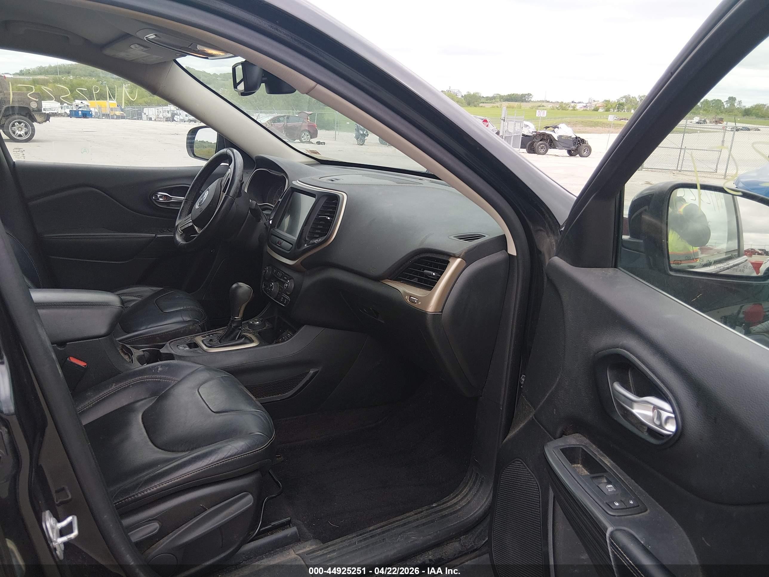 2016 Jeep Cherokee Limited Black vin: 1C4PJMDS3GW271138