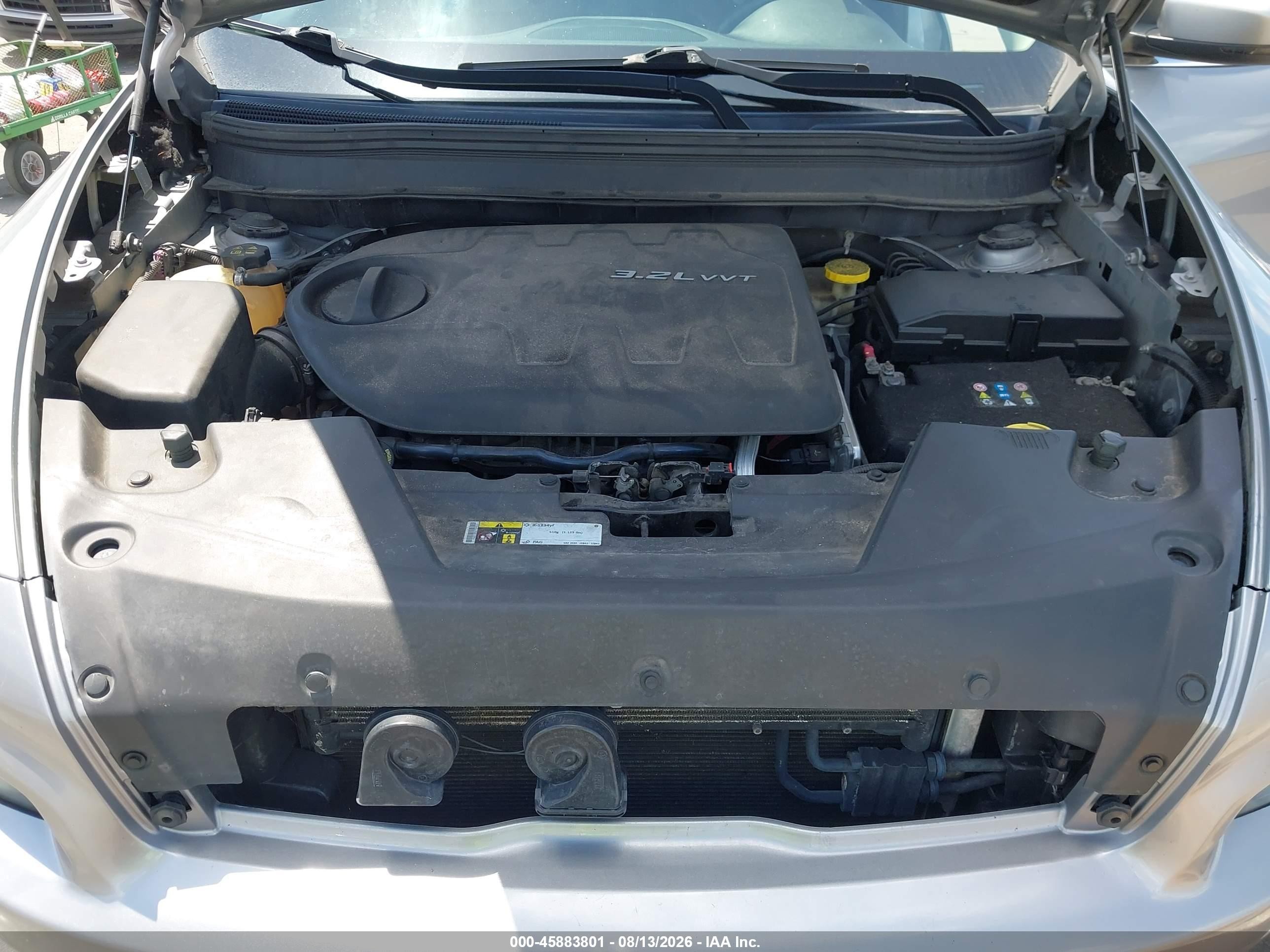 2014 Jeep Cherokee Limited Серебряный vin: 1C4PJMDS4EW129071