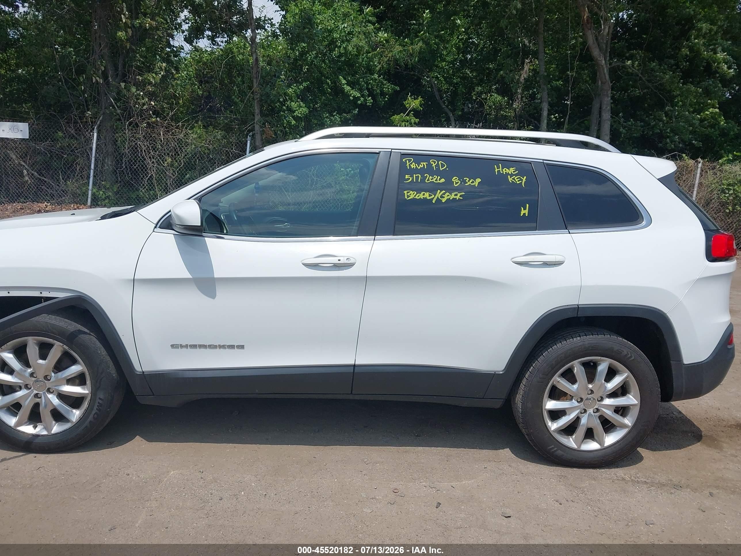 2015 Jeep Cherokee Limited White vin: 1C4PJMDS4FW510534