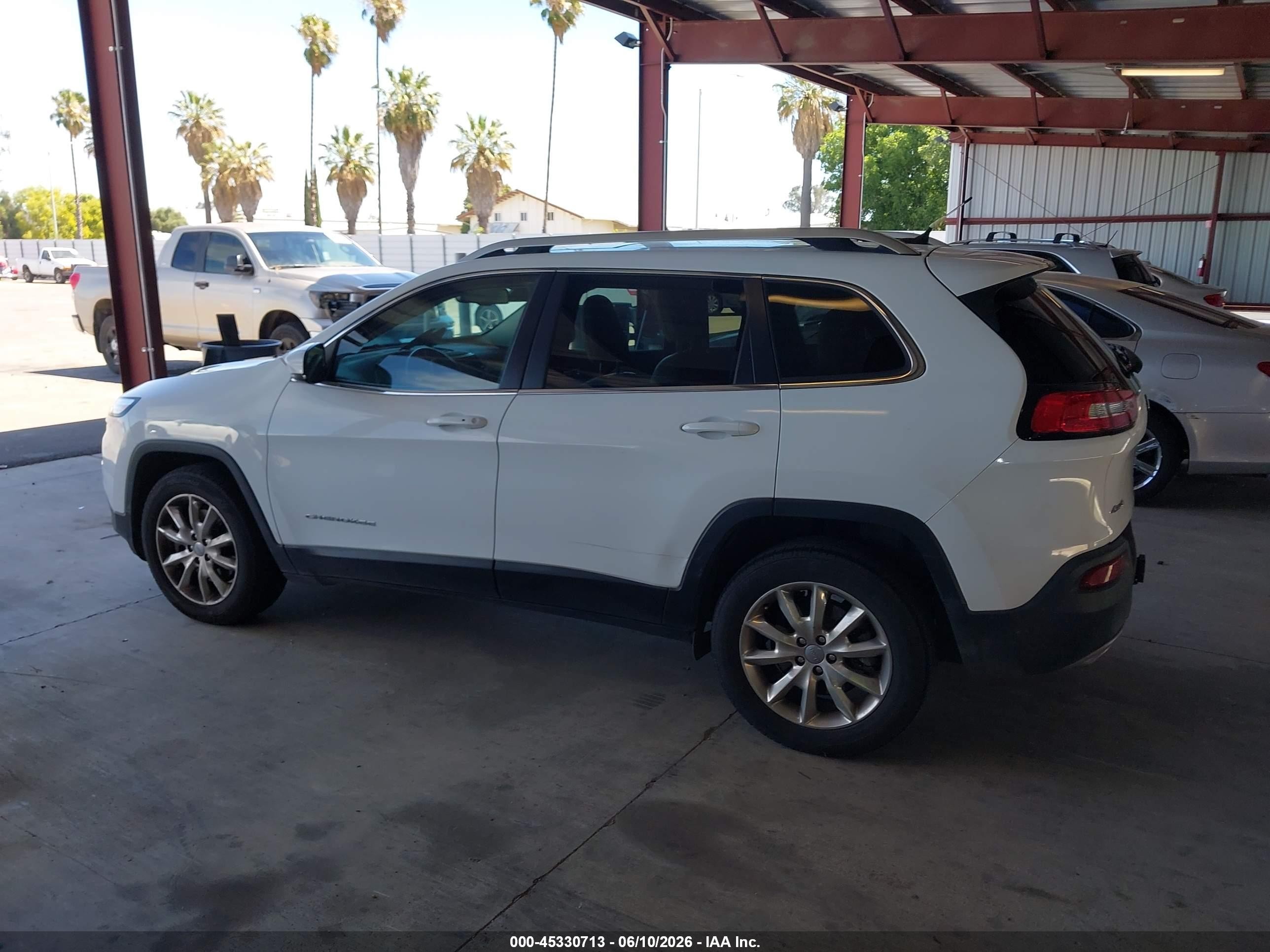 2015 Jeep Cherokee Limited White vin: 1C4PJMDS4FW647053