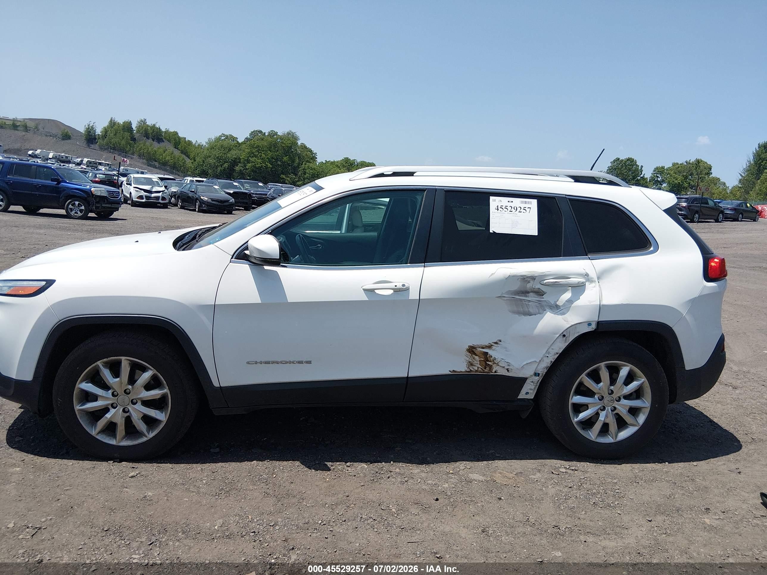 2015 Jeep Cherokee Limited White vin: 1C4PJMDS4FW675242