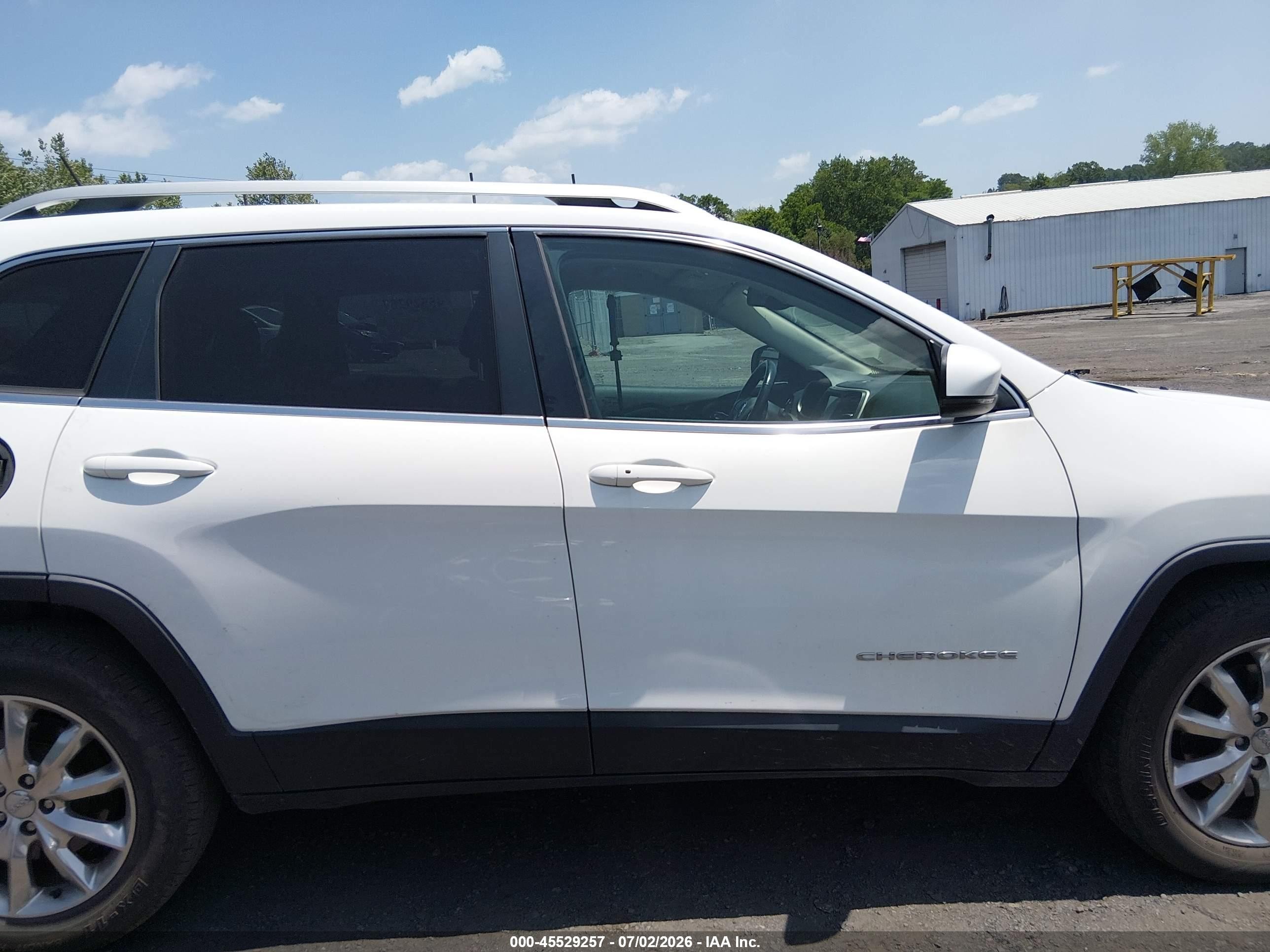 2015 Jeep Cherokee Limited White vin: 1C4PJMDS4FW675242