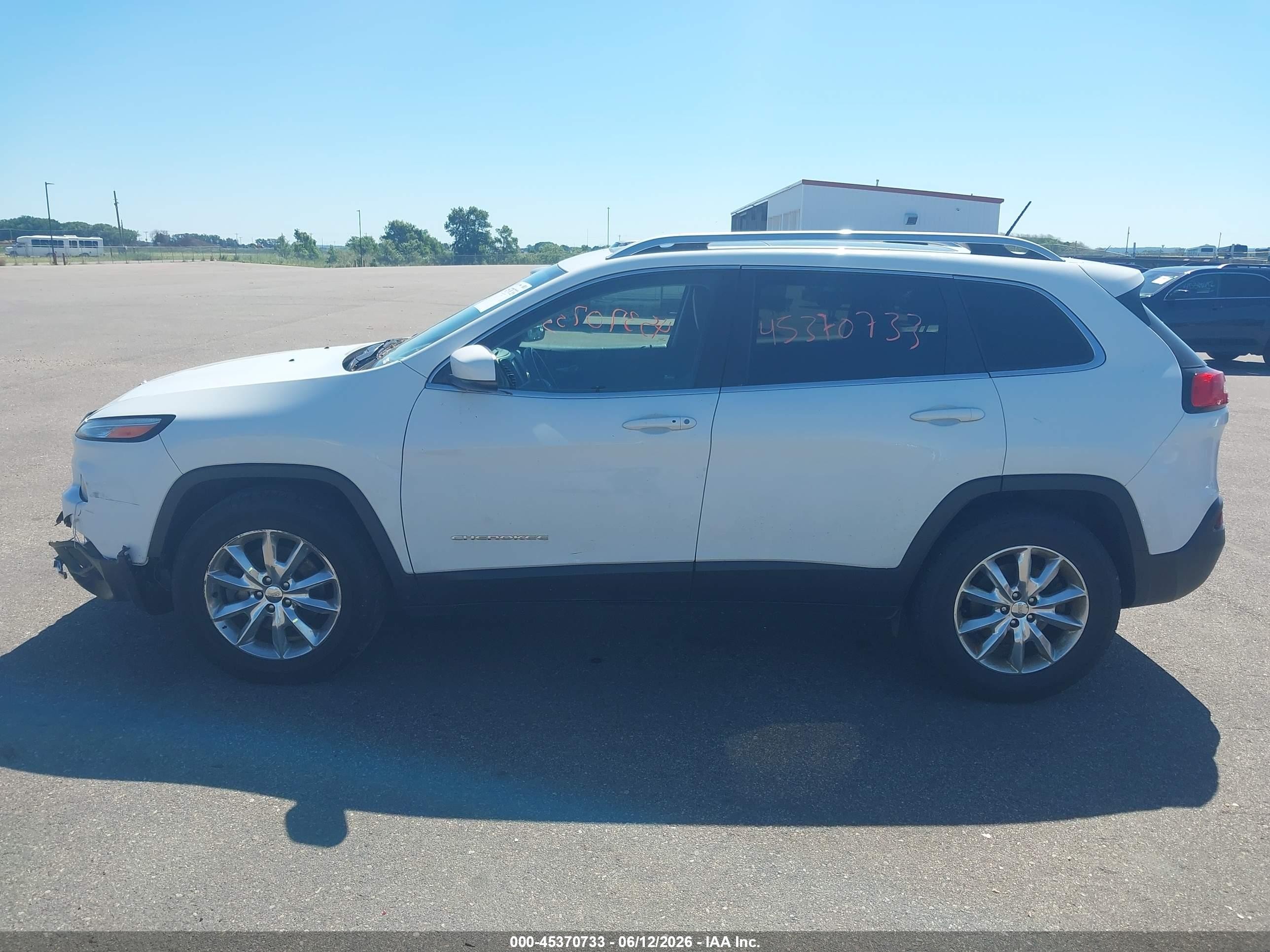 2015 Jeep Cherokee Limited White vin: 1C4PJMDS4FW688783
