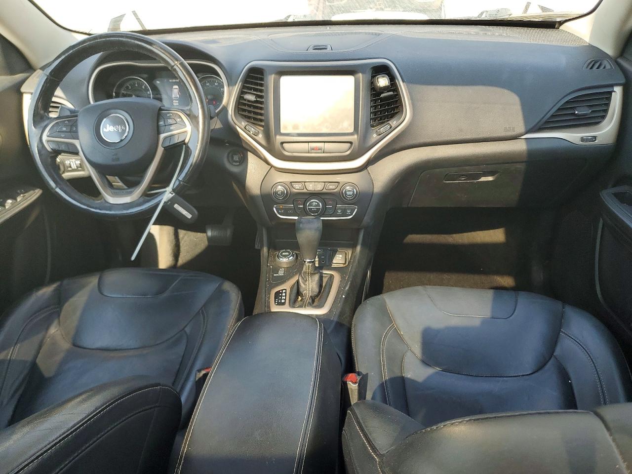 2015 Jeep Cherokee Limited Серебряный vin: 1C4PJMDS4FW697922