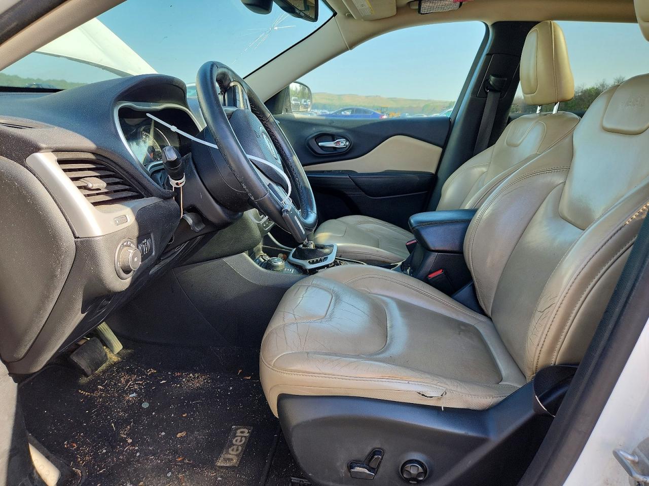 2015 Jeep Cherokee Limited White vin: 1C4PJMDS4FW710698
