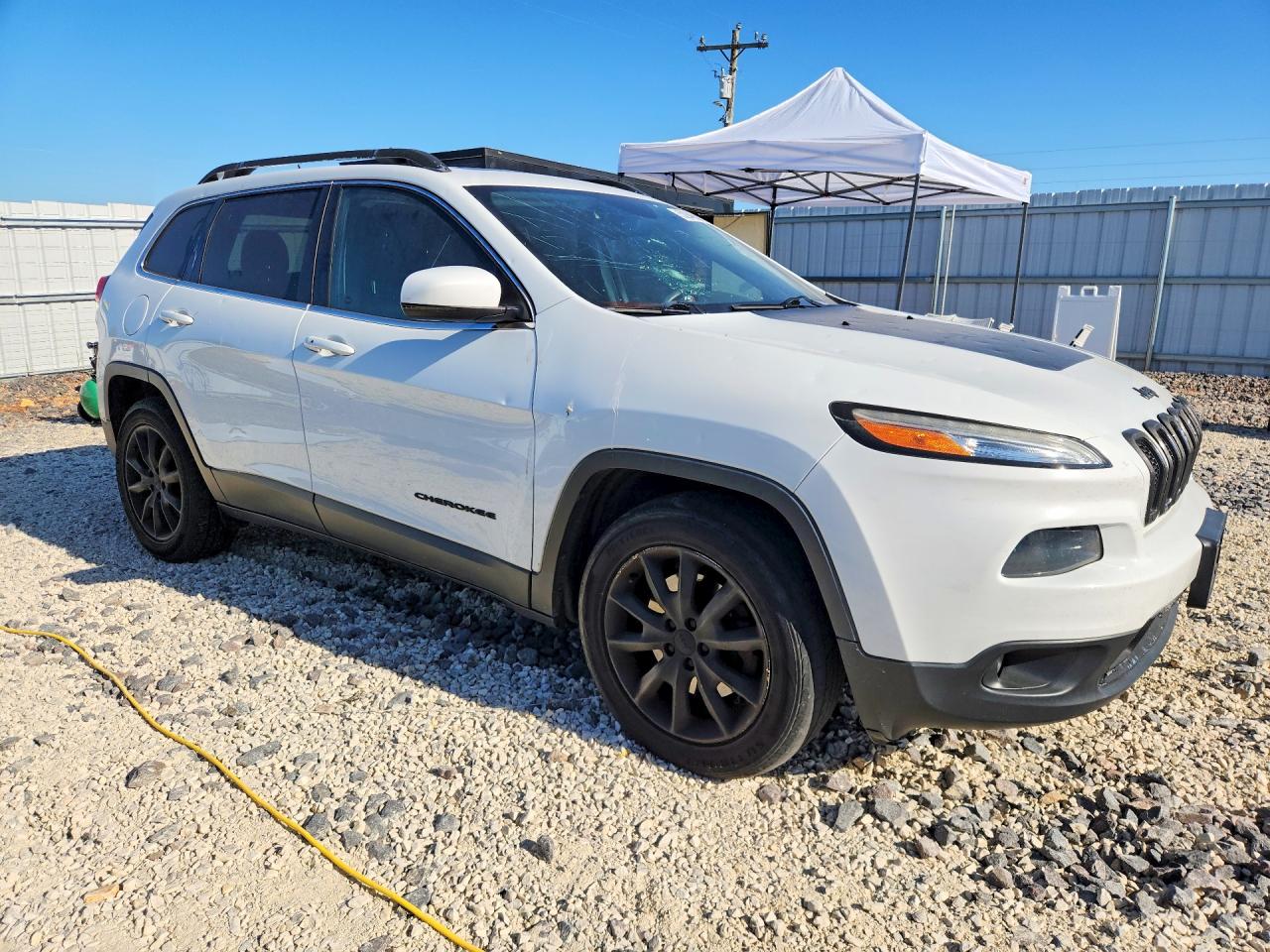 2015 Jeep Cherke Ltd White vin: 1C4PJMDS4FW778208