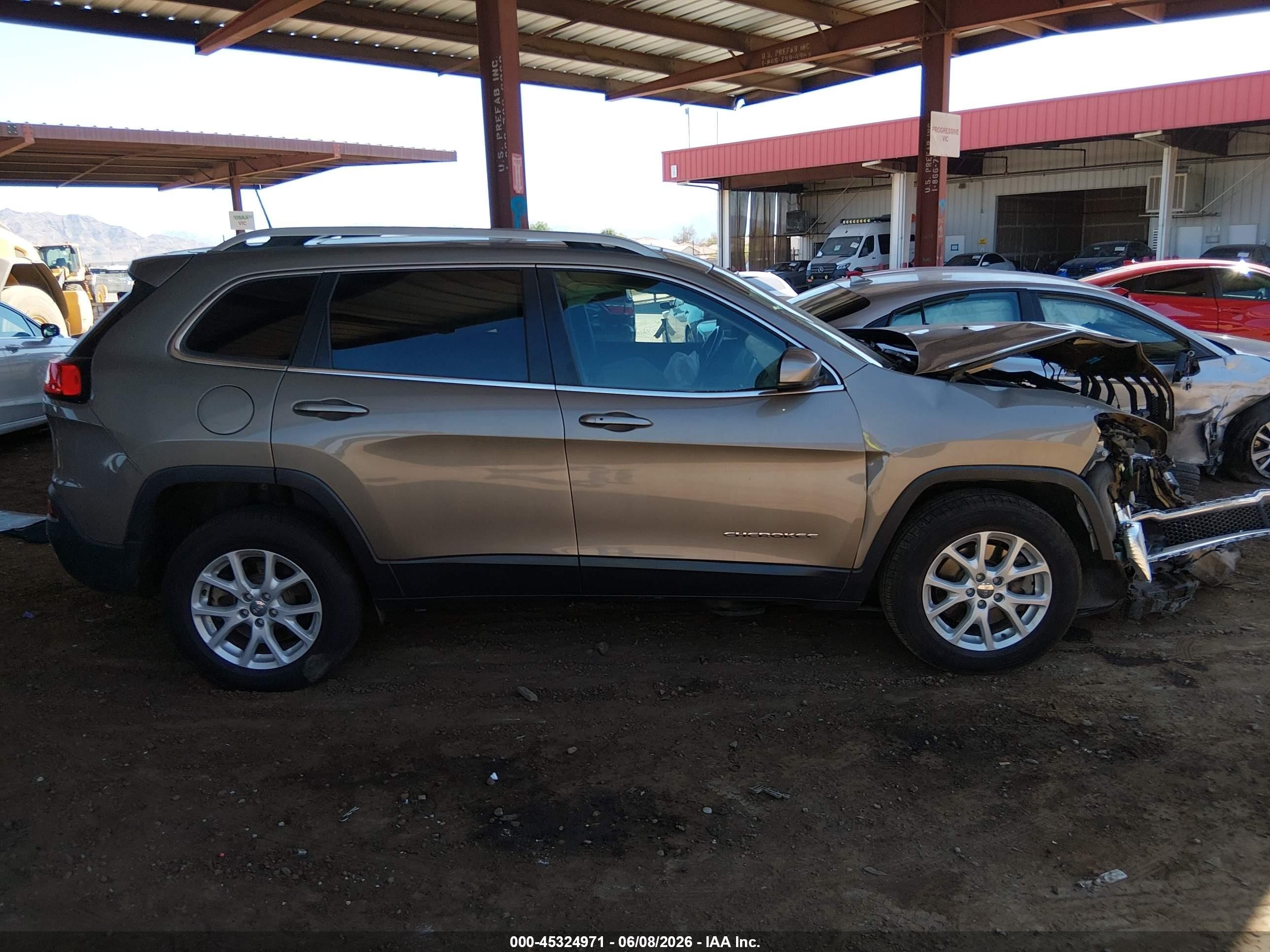 2016 Jeep Cherokee Limited Silver vin: 1C4PJMDS4GW255451