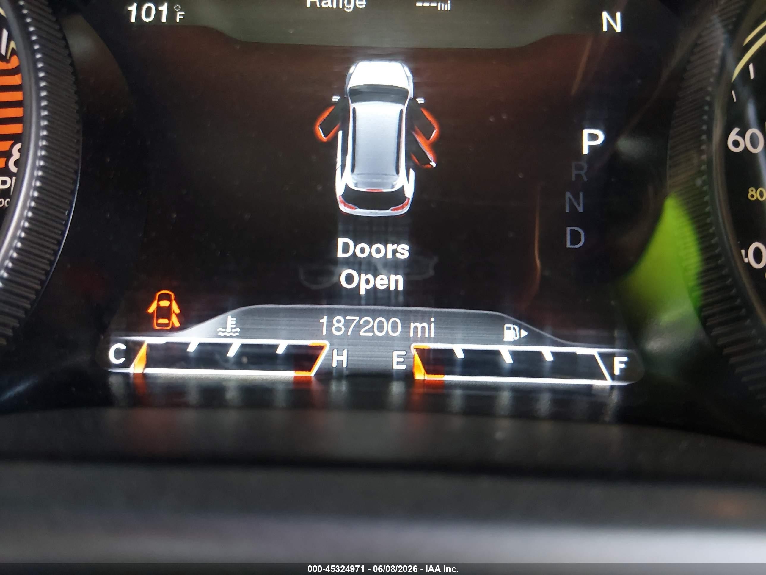 2016 Jeep Cherokee Limited Silver vin: 1C4PJMDS4GW255451