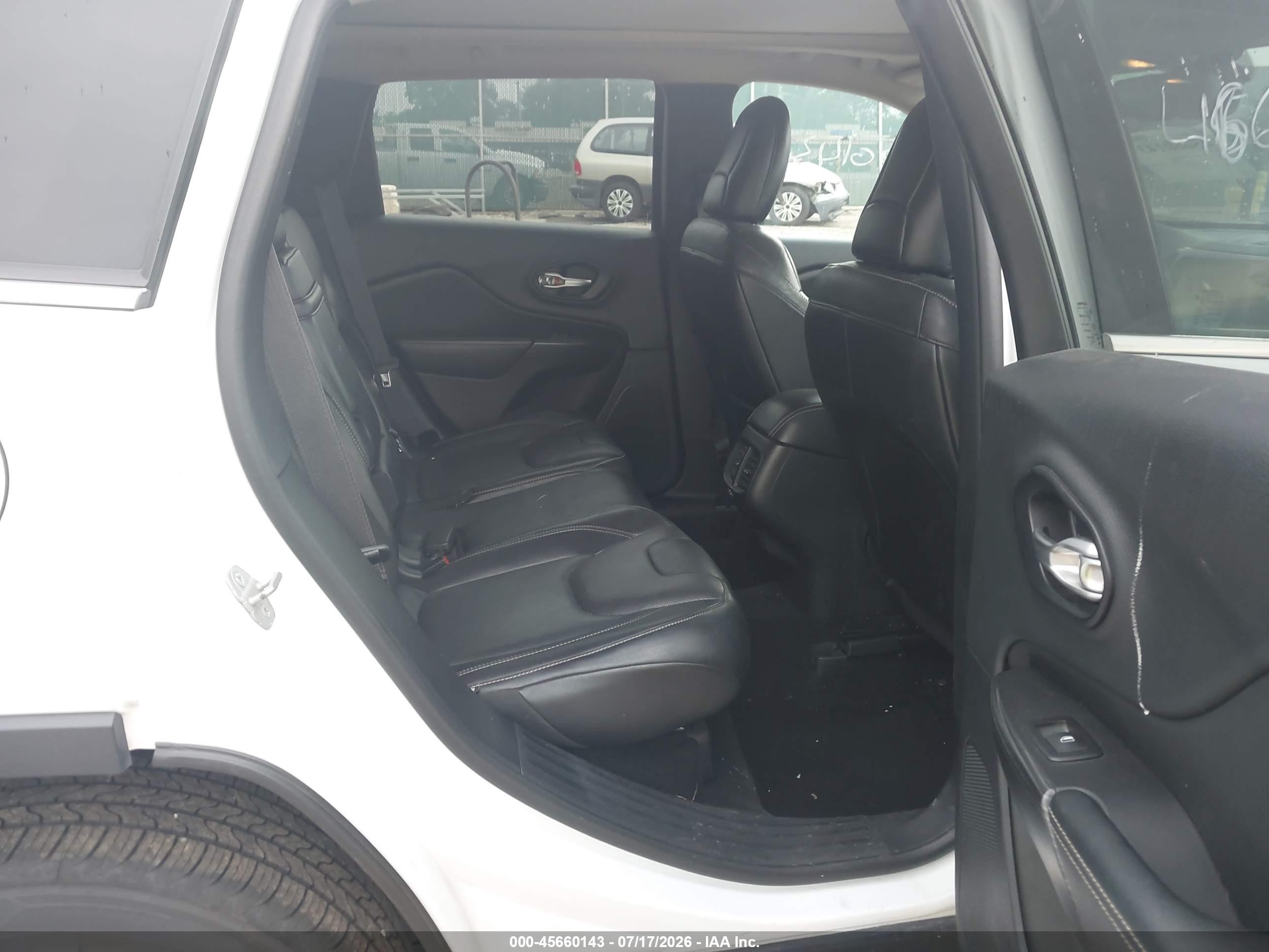 2014 Jeep Cherokee Limited White vin: 1C4PJMDS5EW236758