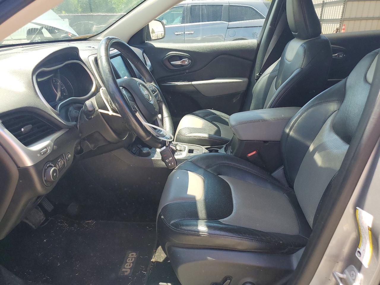 2014 Jeep Cherokee Limited Silver vin: 1C4PJMDS5EW249932