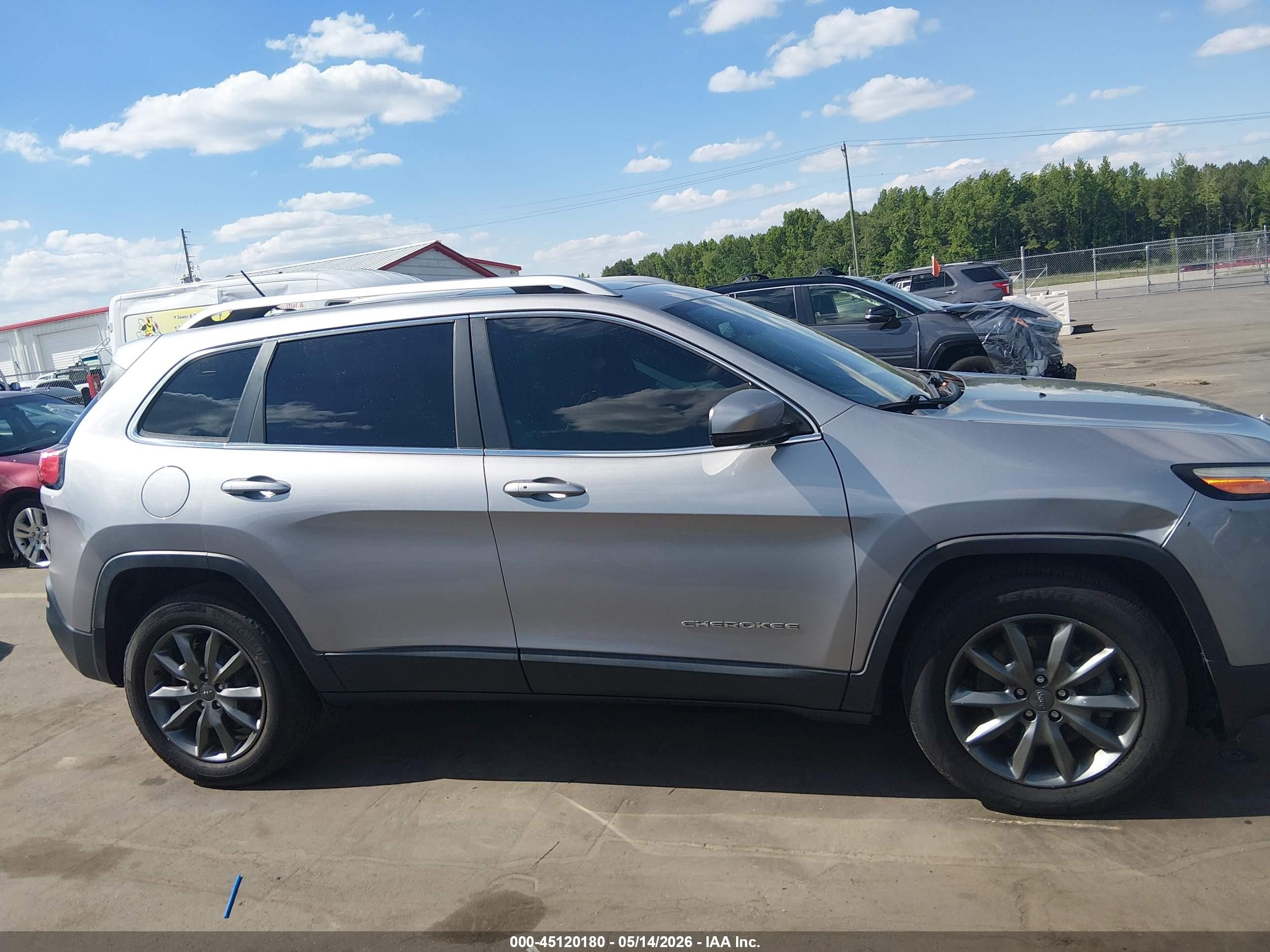 2015 Jeep Cherokee Limited Silver vin: 1C4PJMDS5FW706076