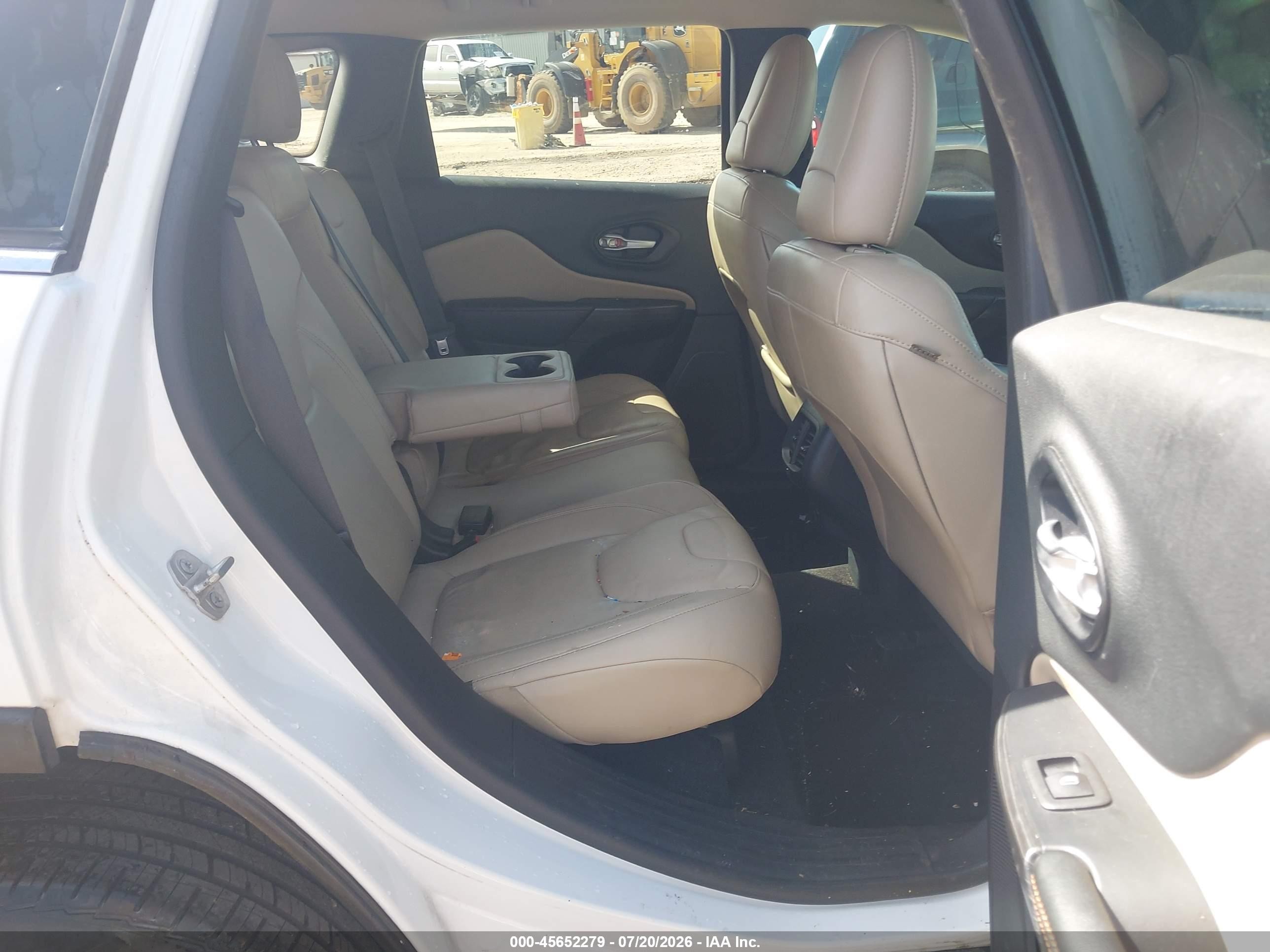 2015 Jeep Cherokee Limited White vin: 1C4PJMDS6FW640265