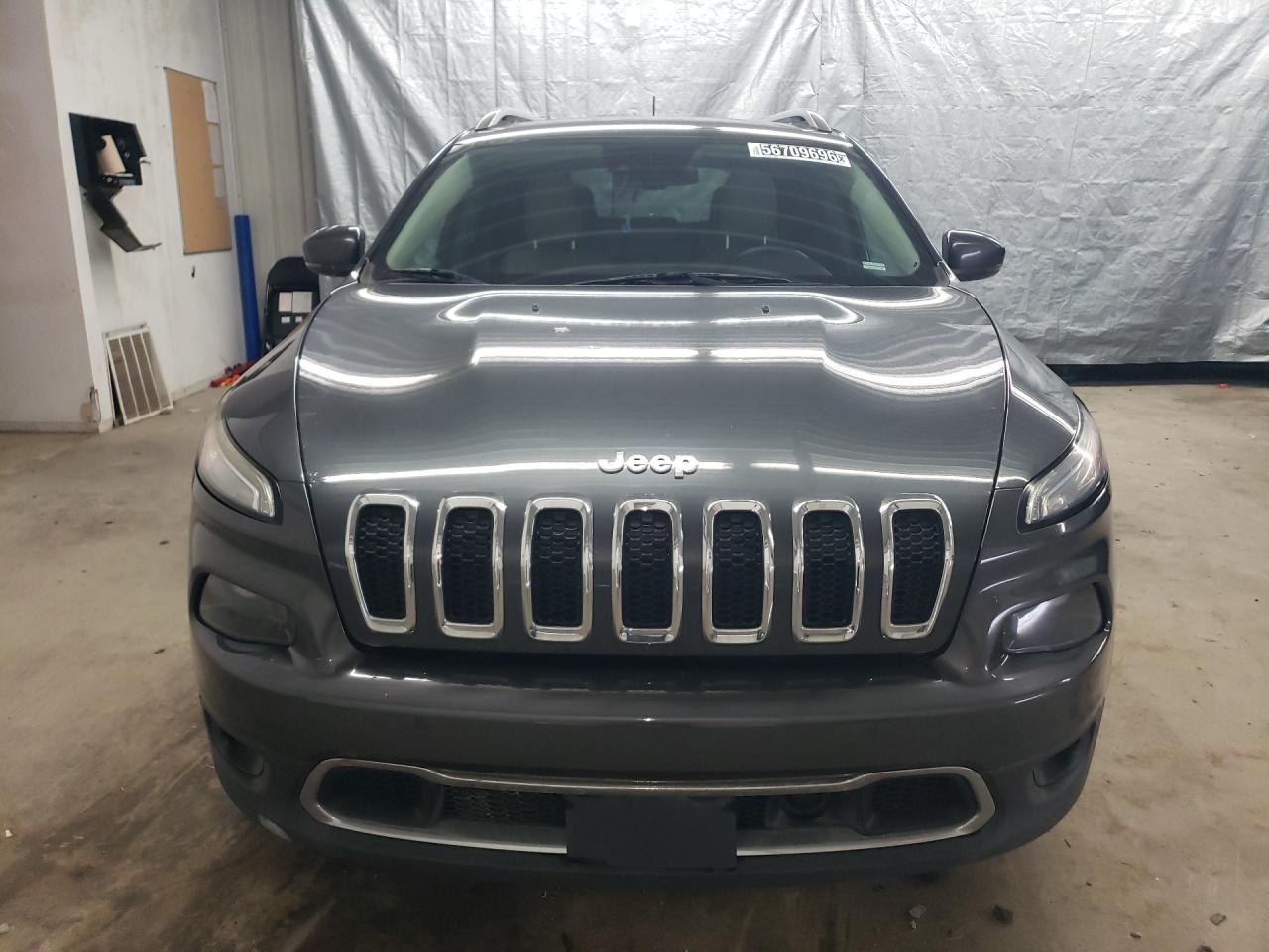 2015 Jeep Cherokee Limited Silver vin: 1C4PJMDS6FW660158 Damage: Right Head Lamp, Faded, Repair Required