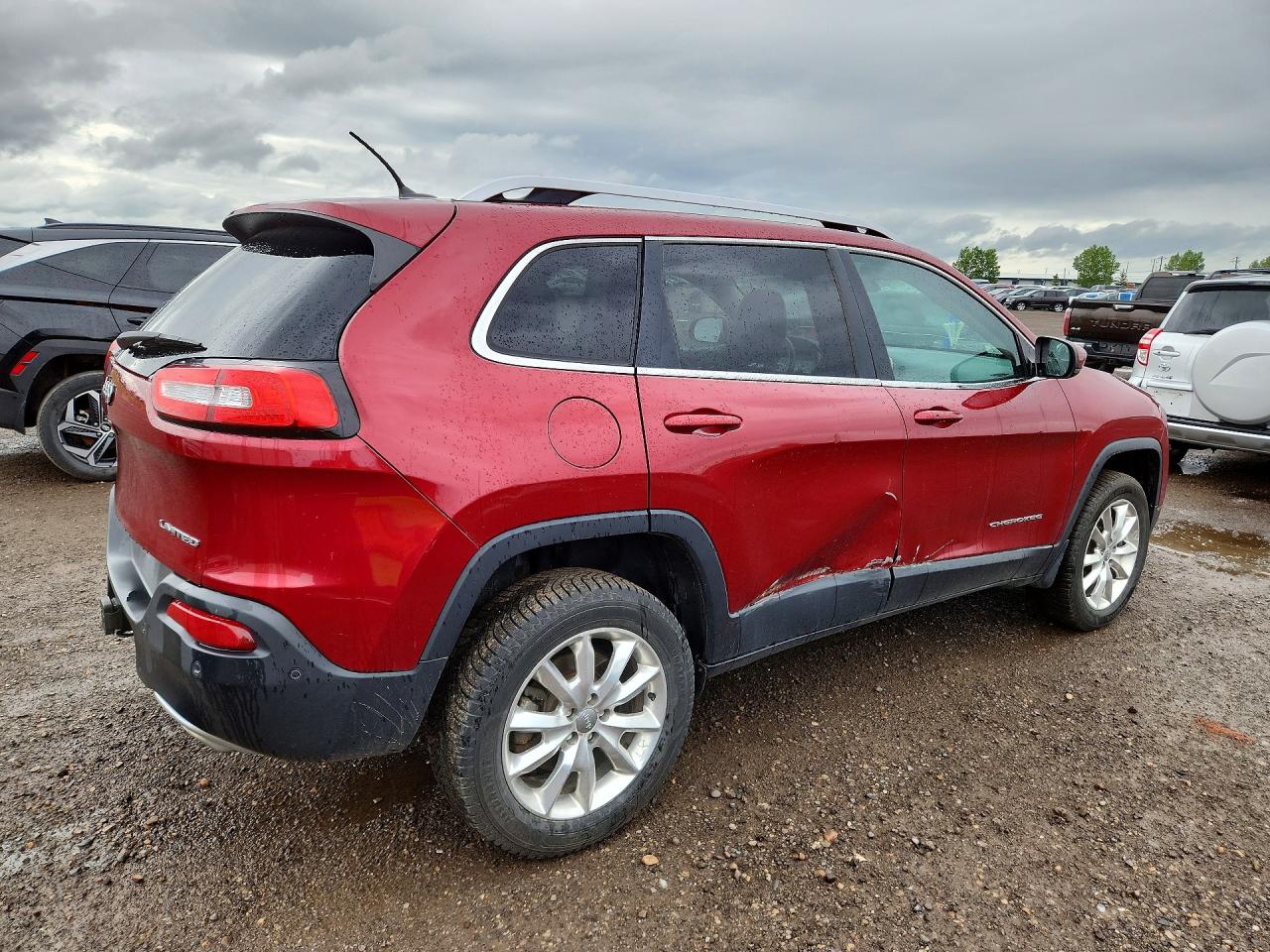 2015 Jeep Cherokee Limited Red vin: 1C4PJMDS6FW680829