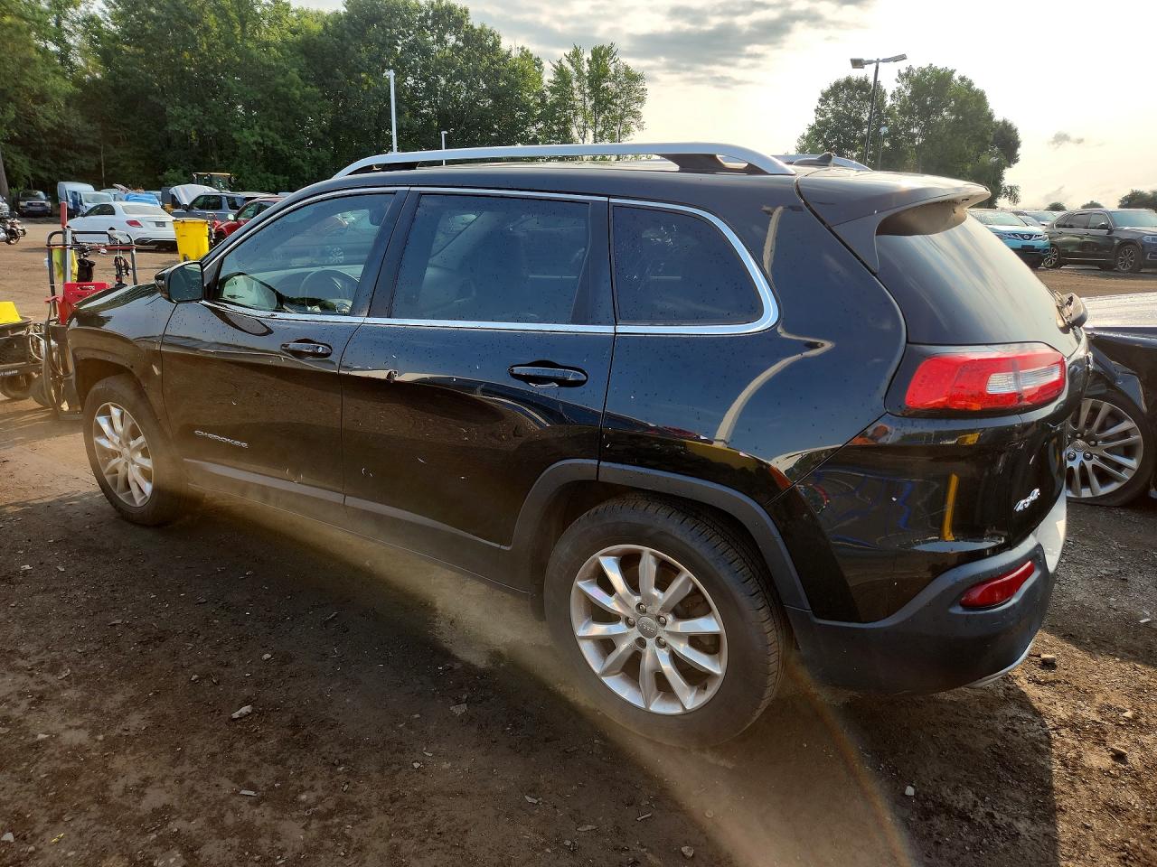 2015 Jeep Cherokee Limited Черный vin: 1C4PJMDS6FW736252