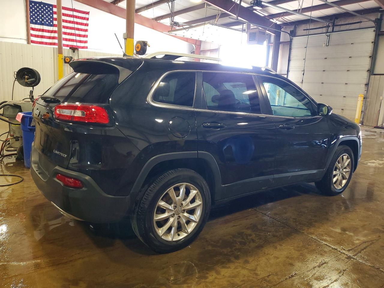 2015 Jeep Cherokee Limited Черный vin: 1C4PJMDS7FW543883