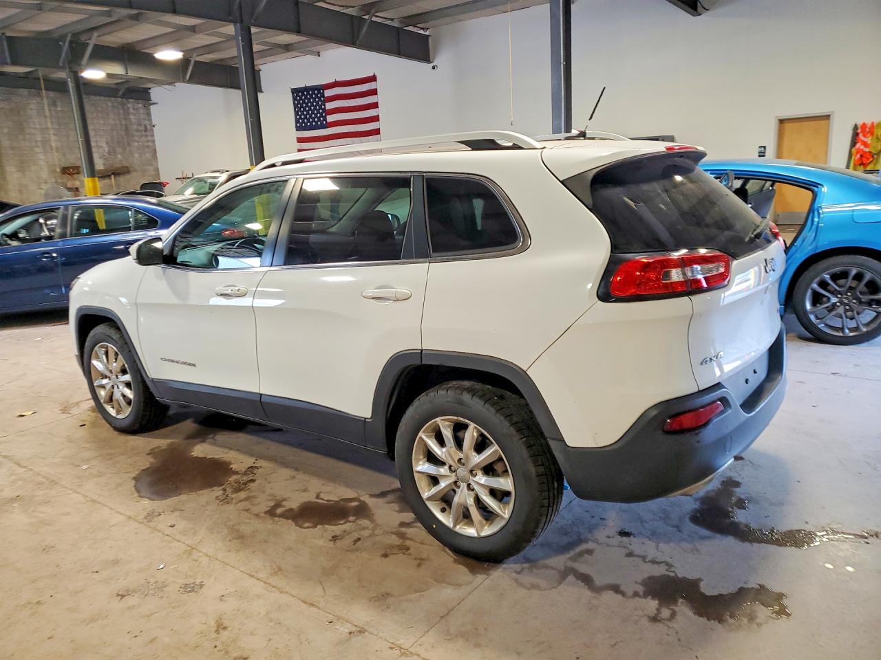 2015 Jeep Cherokee Limited Белый vin: 1C4PJMDS7FW551675