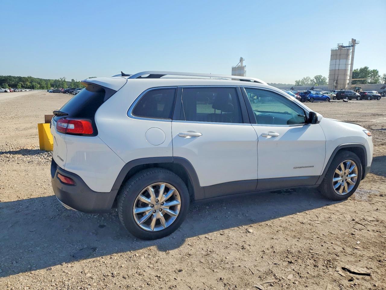 2015 Jeep Cherokee Limited White vin: 1C4PJMDS7FW599581